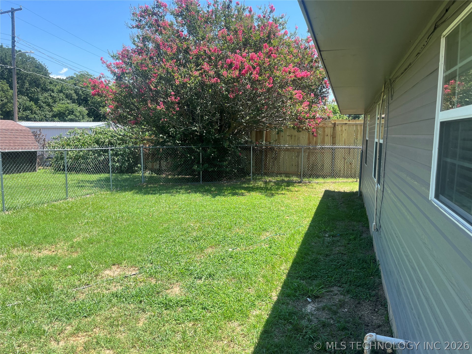 206 N Sunset Madill OK 73446