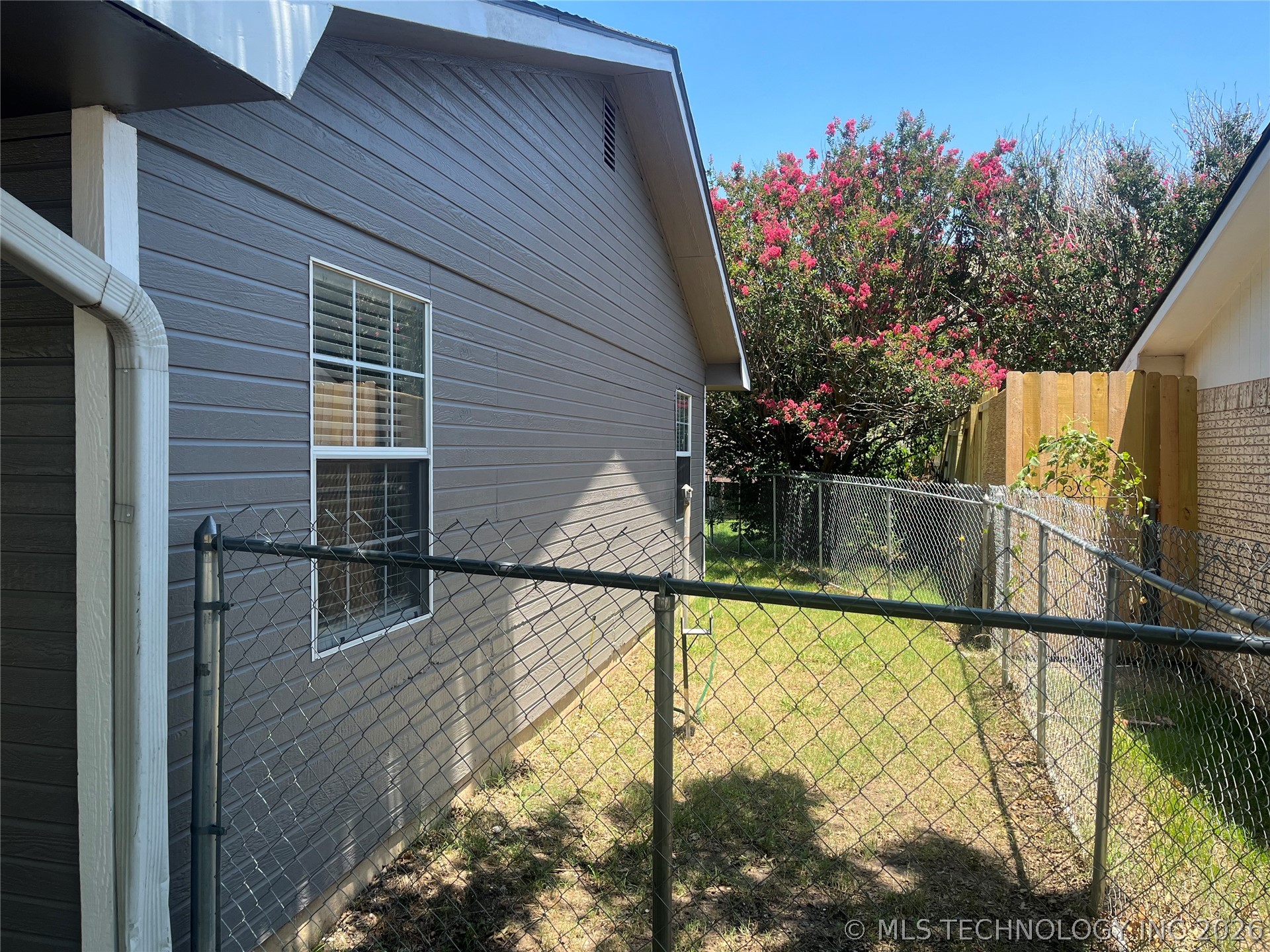 206 N Sunset Madill OK 73446