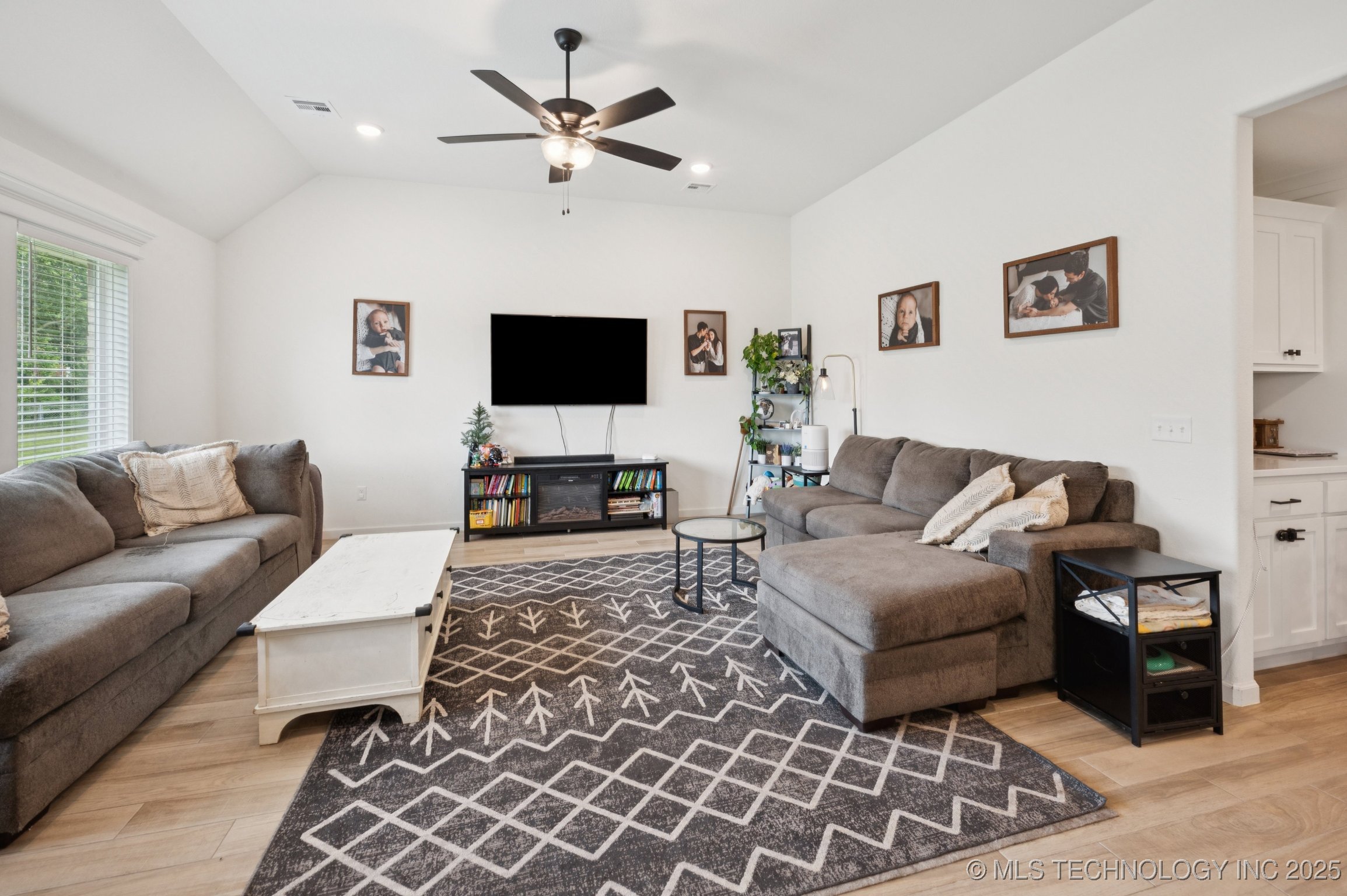 1200 SE 15th Pryor OK 74361