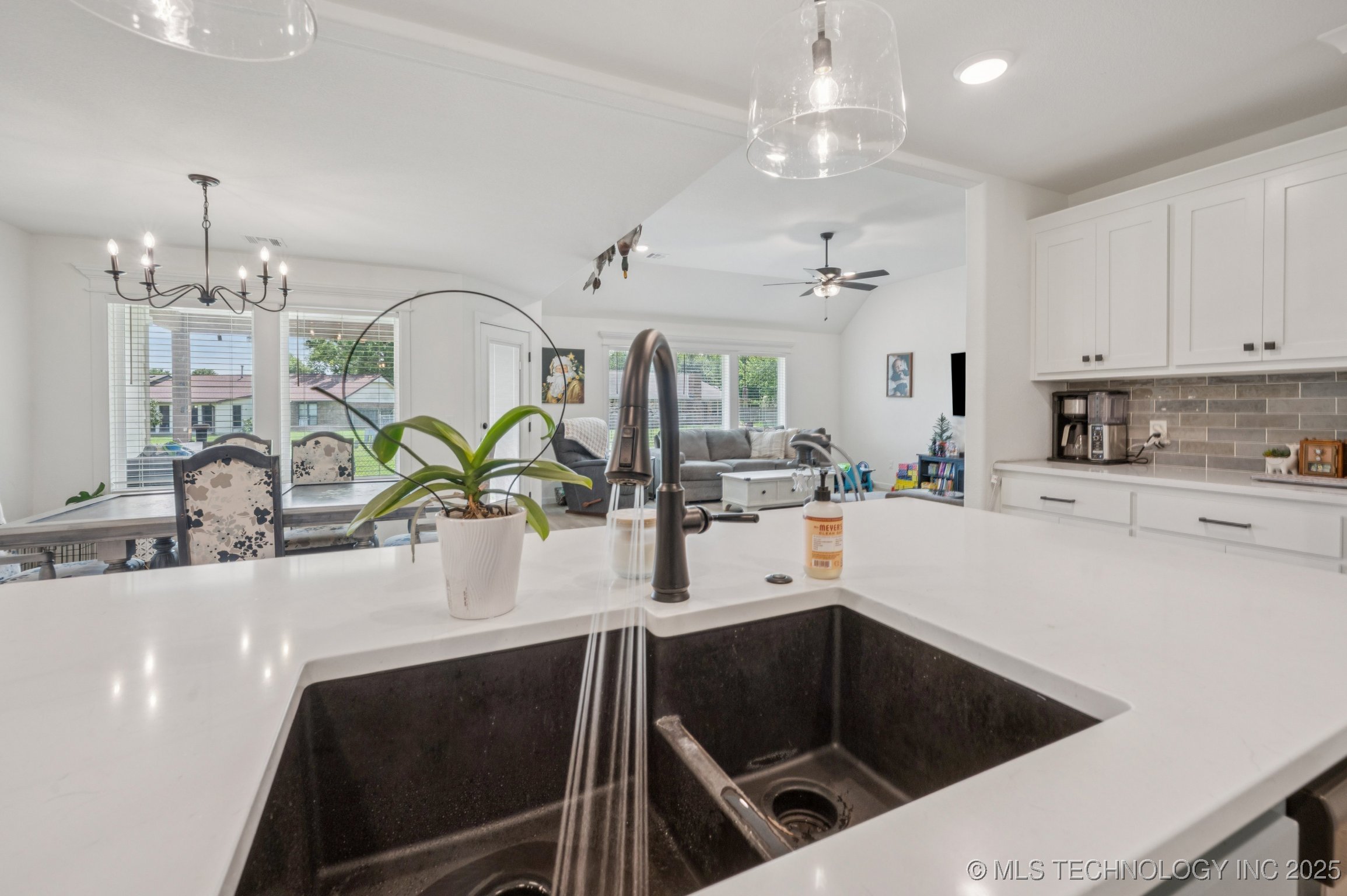 1200 SE 15th Pryor OK 74361