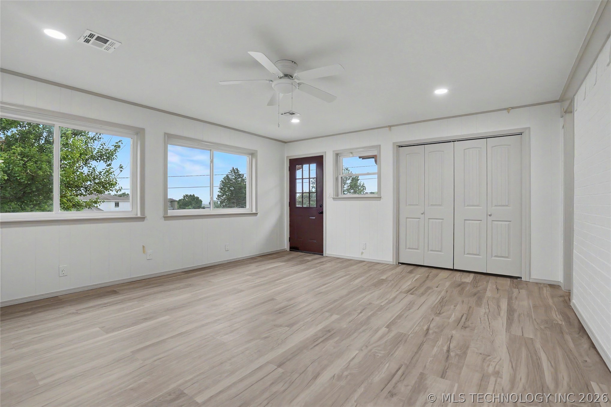1525 E Valley View Road Sapulpa OK 74066