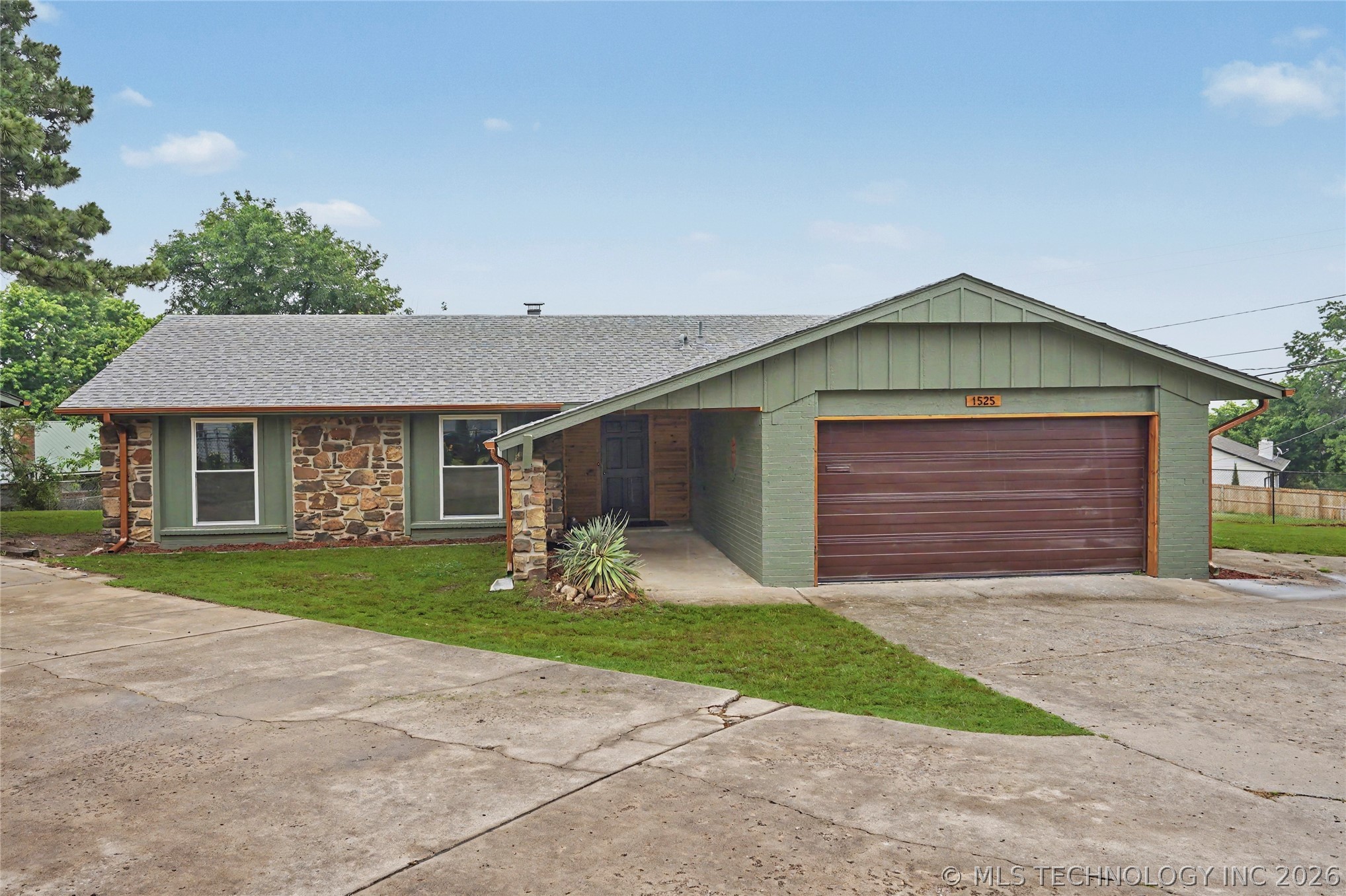 1525 E Valley View Road Sapulpa OK 74066