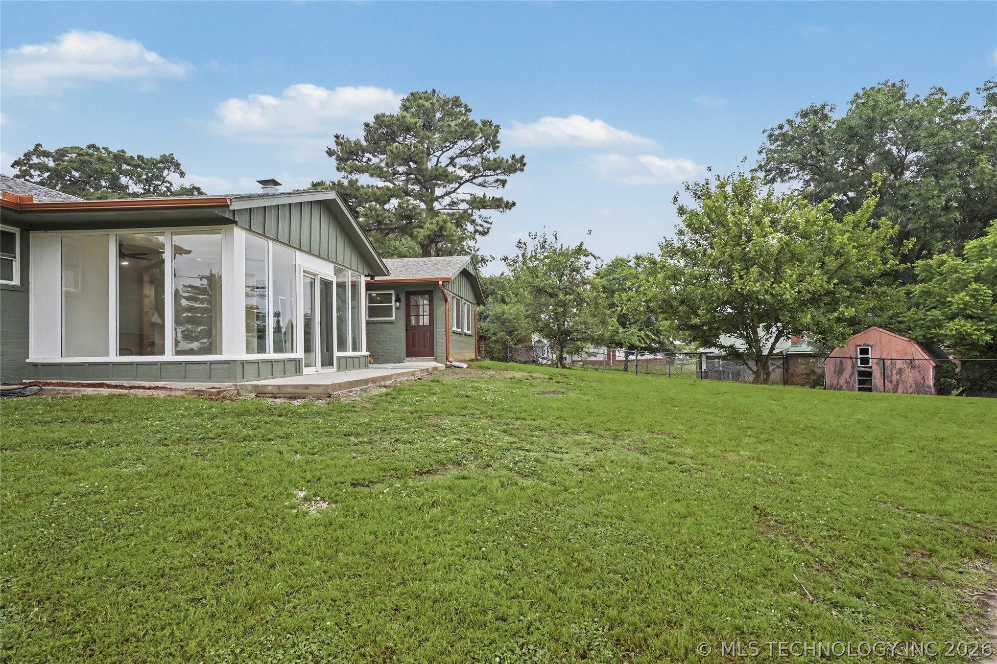 1525 E Valley View Road Sapulpa OK 74066