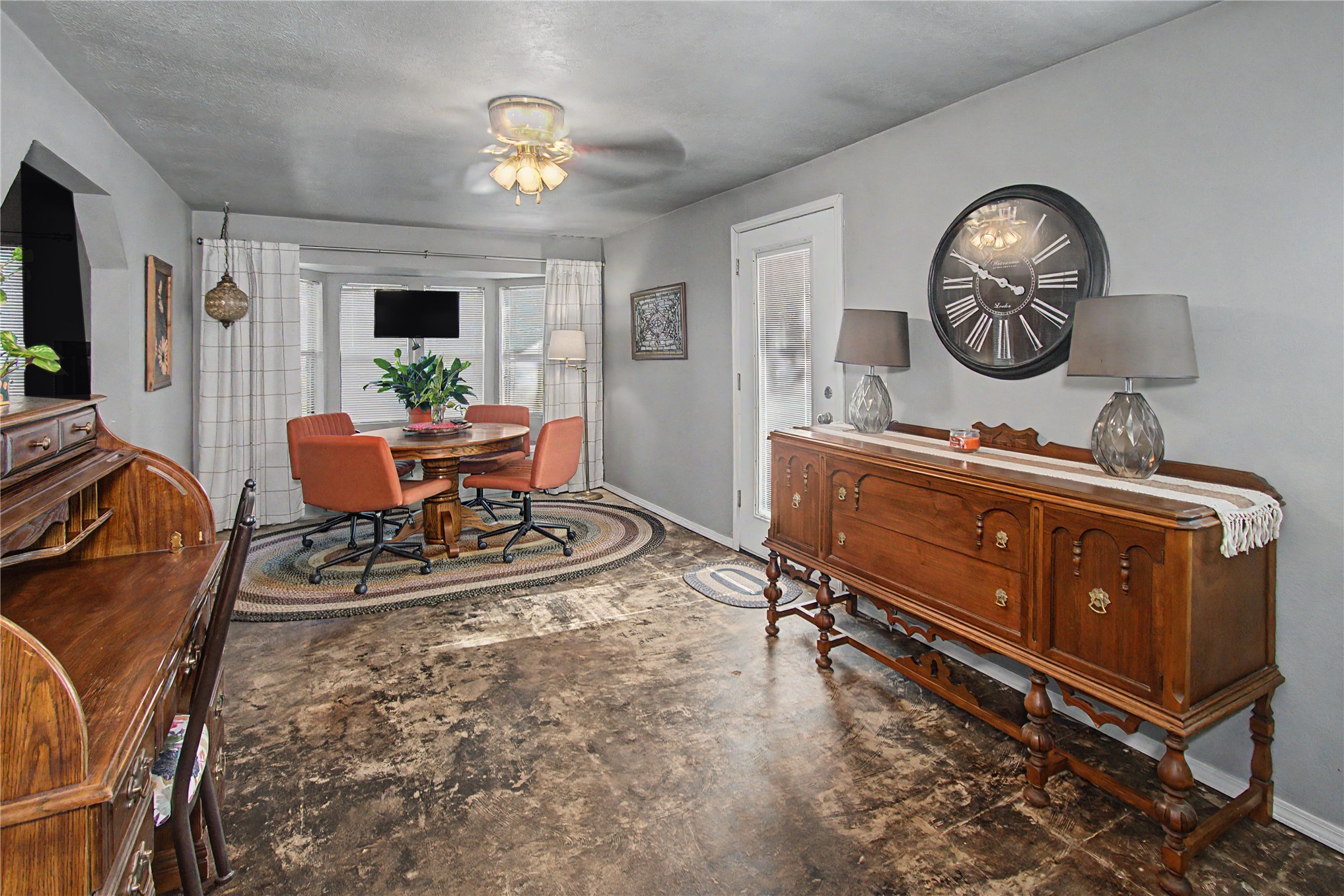 811 W Downing Street Tahlequah OK 74464