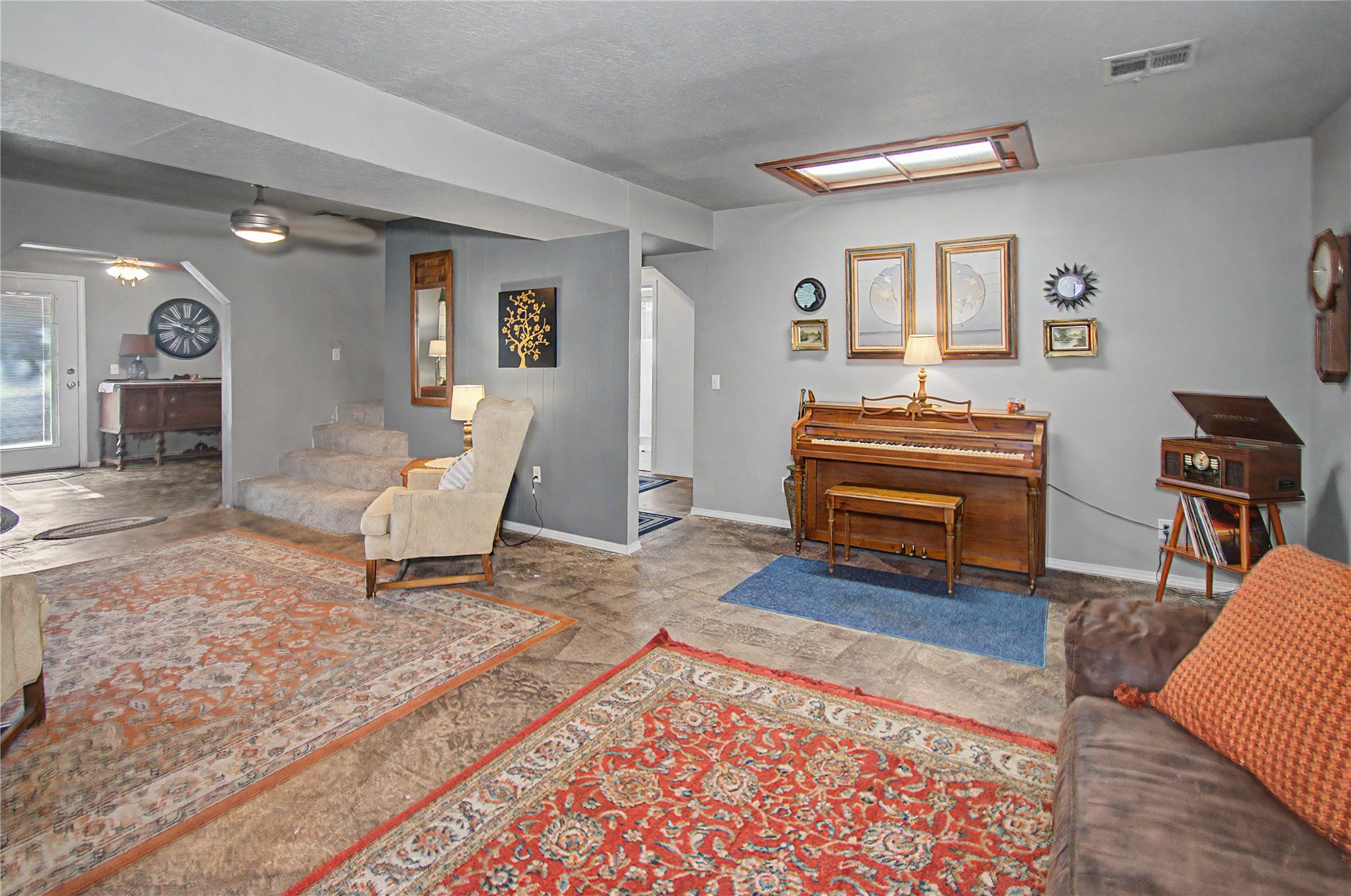 811 W Downing Street Tahlequah OK 74464