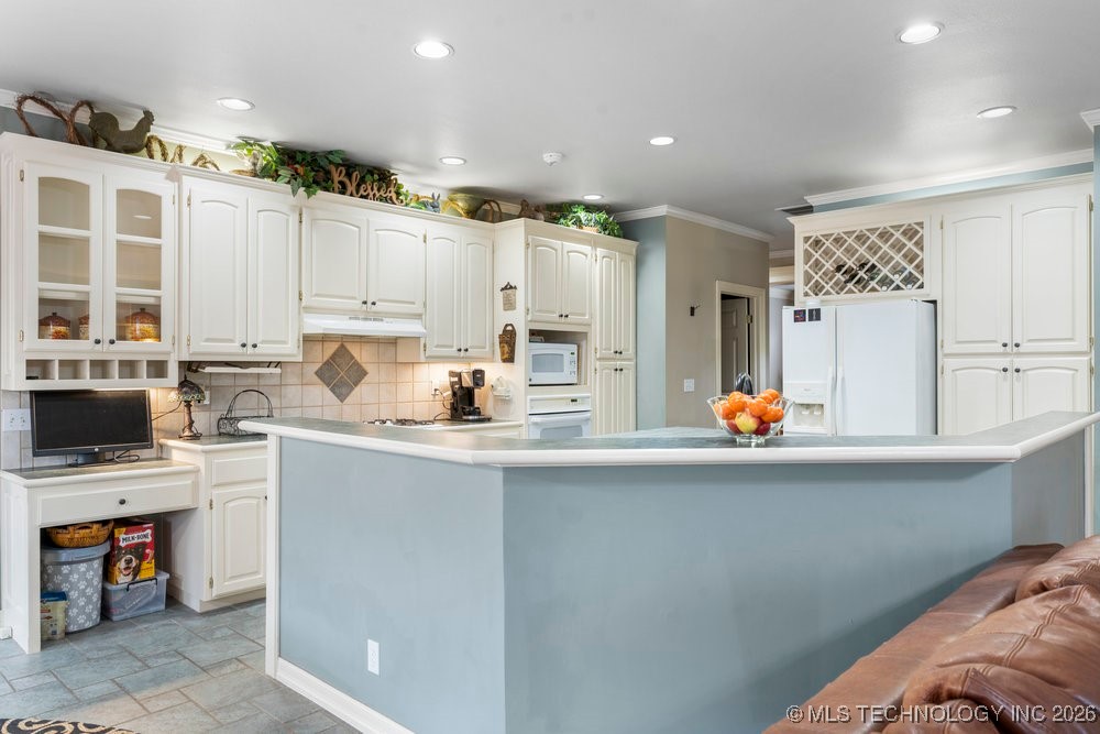 9818 E 83rd Place Tulsa OK 74133