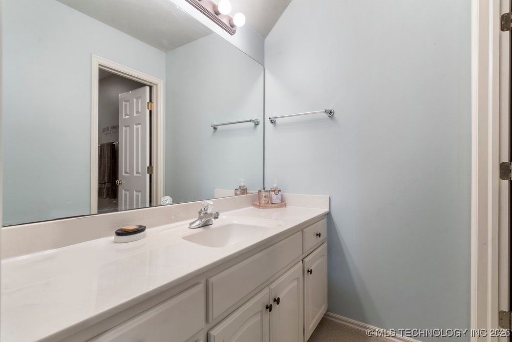 9818 E 83rd Place Tulsa OK 74133