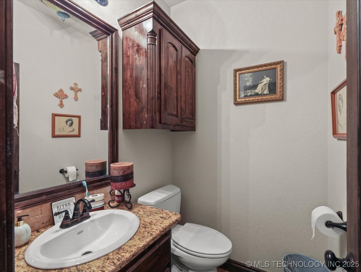 555 White Chimney Stuart OK 74570