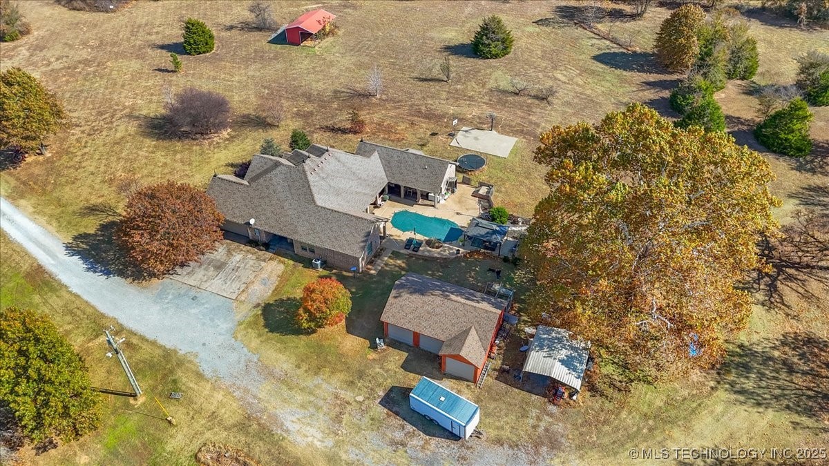 555 White Chimney Stuart OK 74570