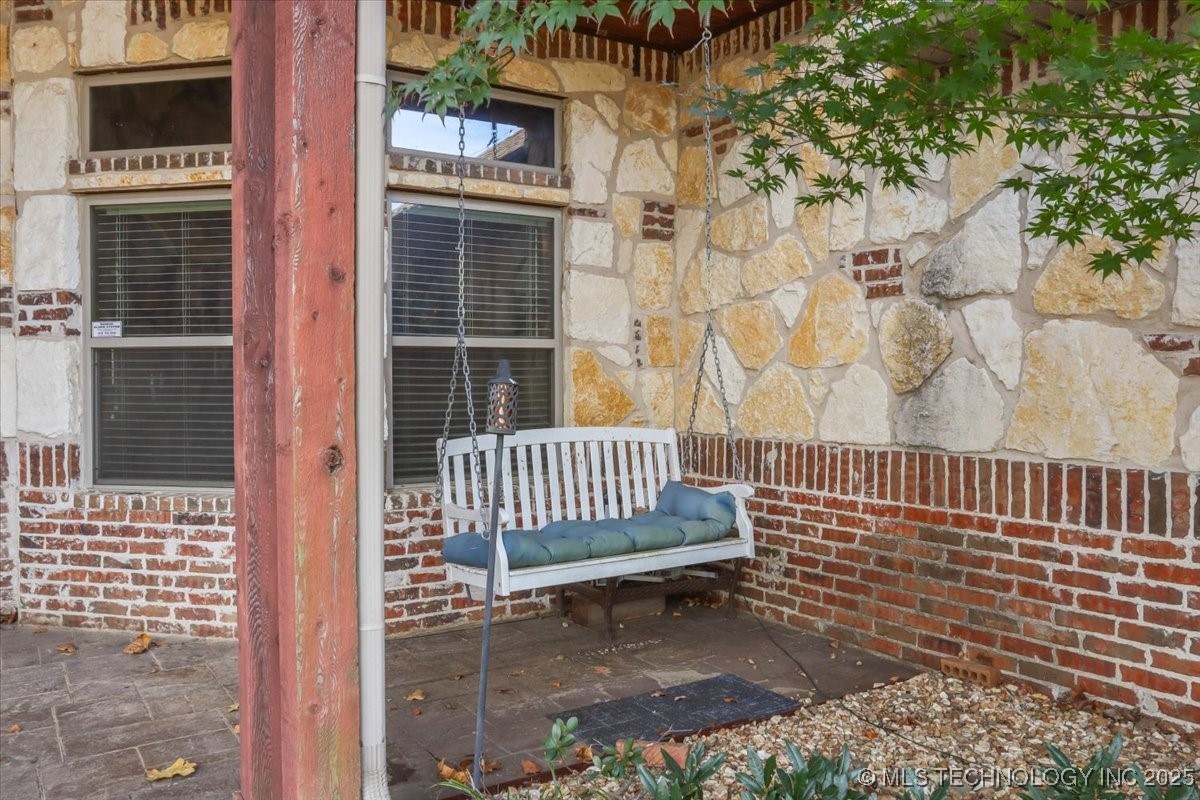 555 White Chimney Stuart OK 74570