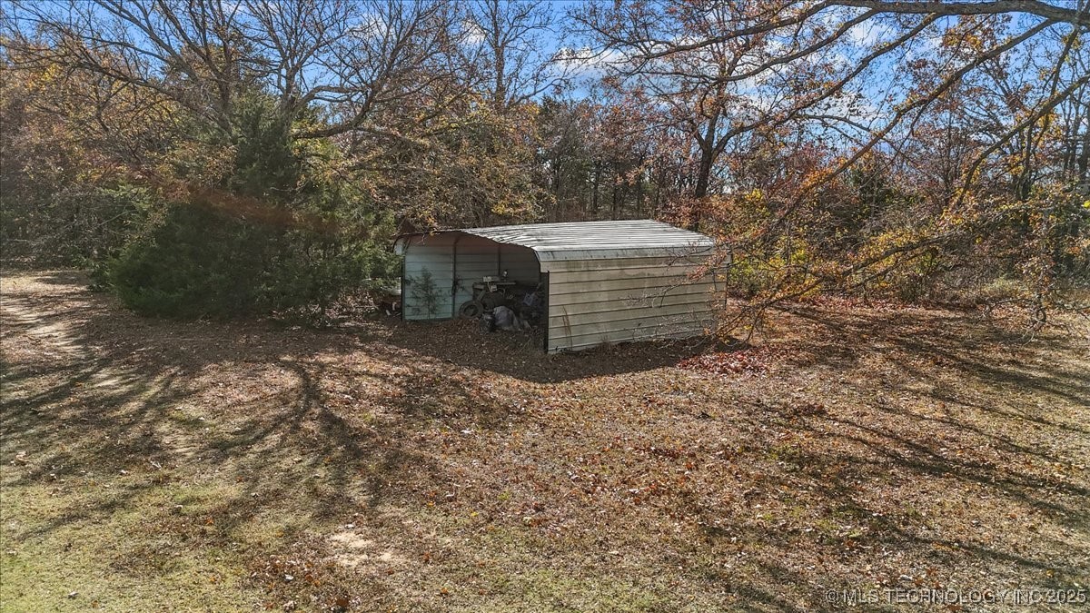 555 White Chimney Stuart OK 74570