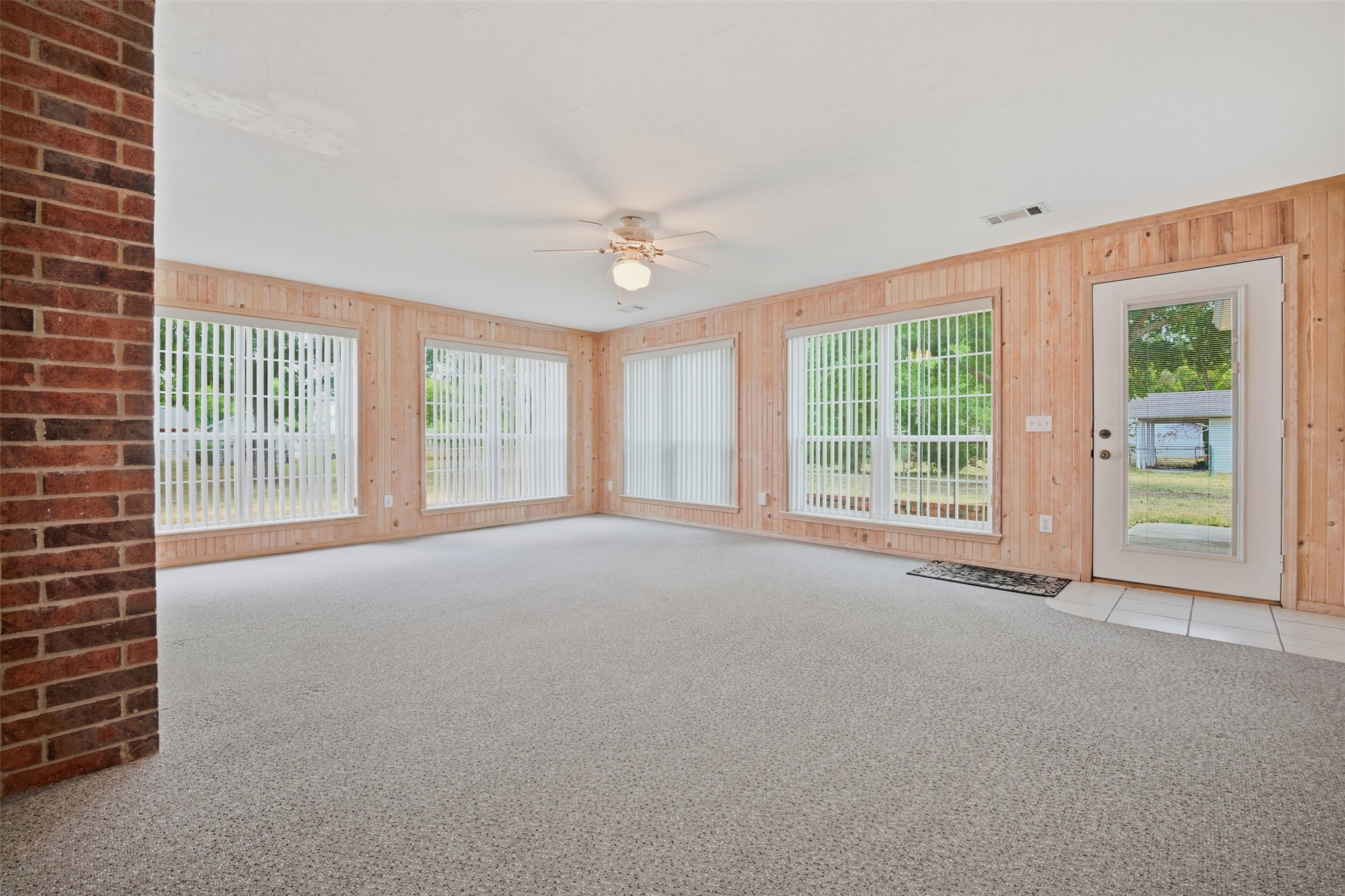 210 S 8th Davis OK 73030