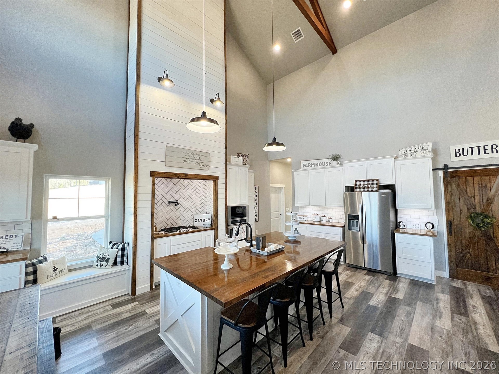 11457 N 510 Road Tahlequah OK 74464