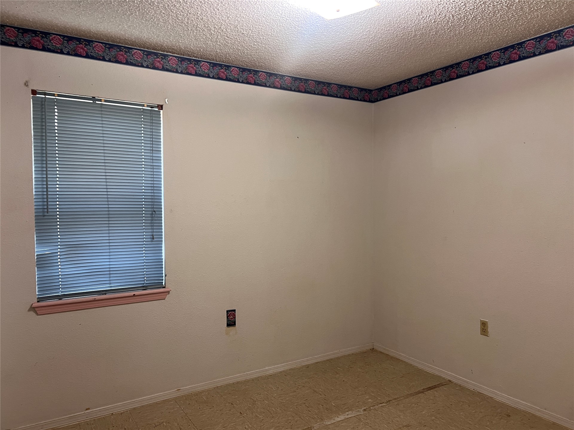305 Bois D'arc Avenue Kiowa OK 74553