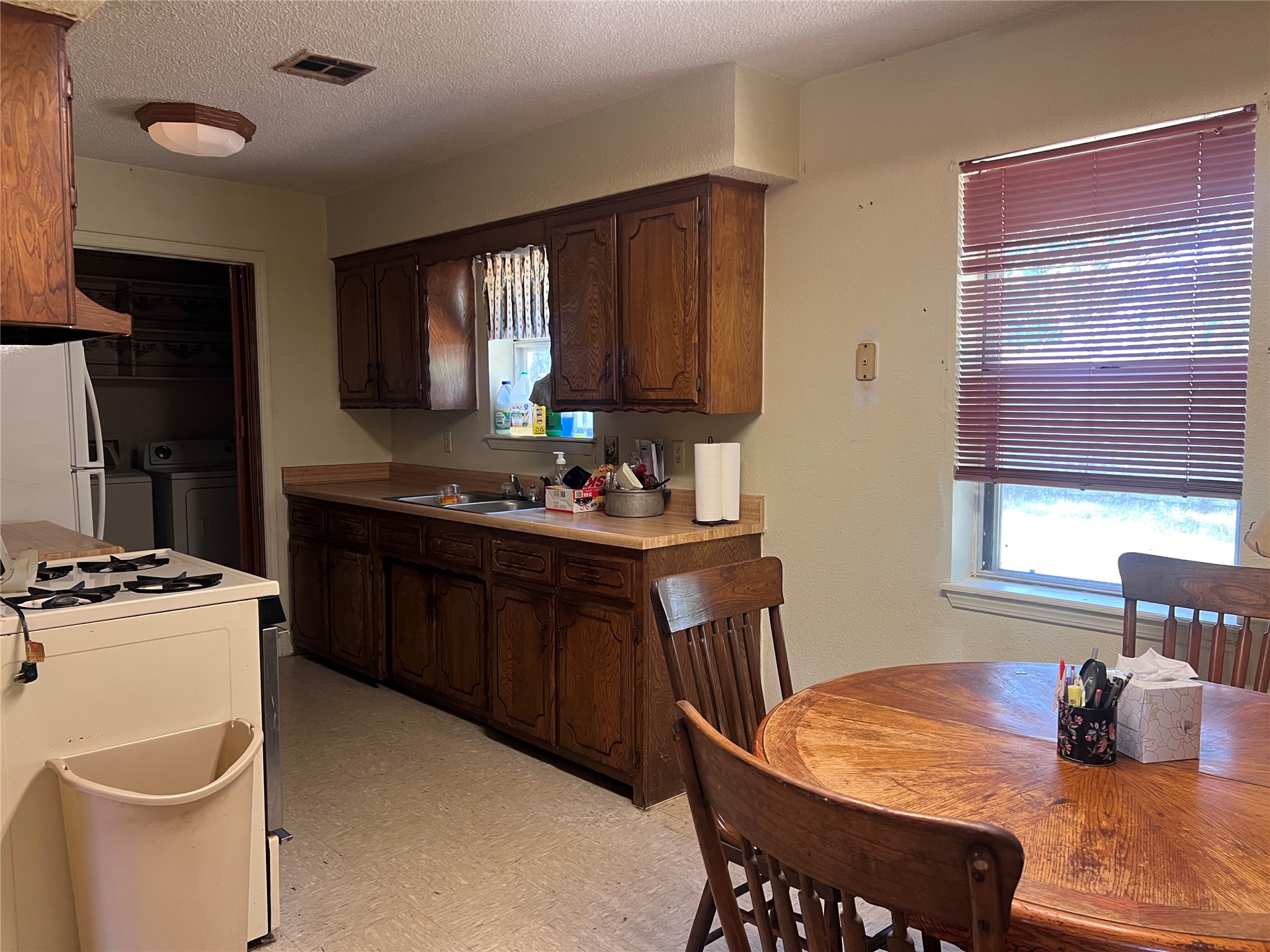 305 Bois D'arc Avenue Kiowa OK 74553