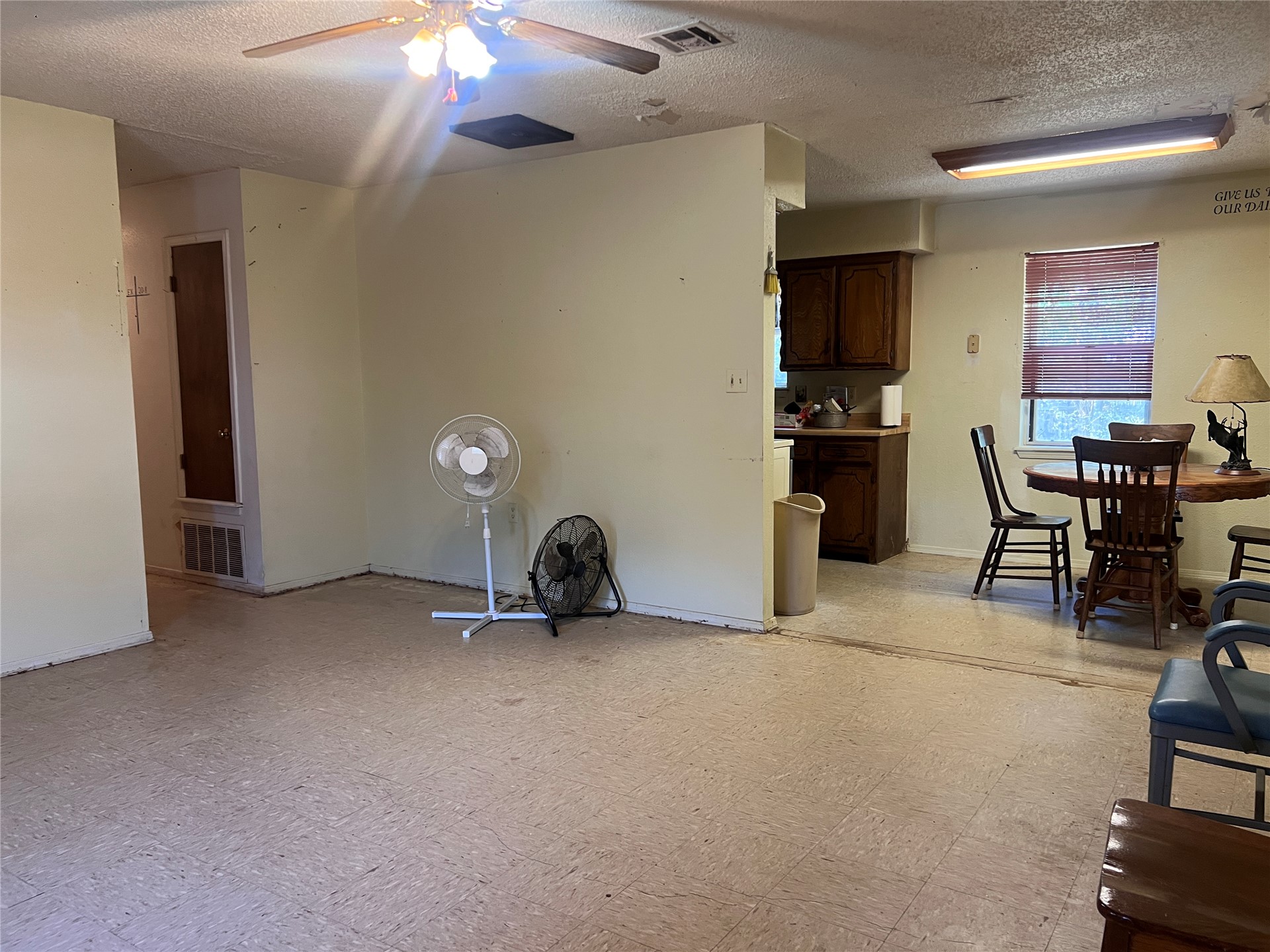 305 Bois D'arc Avenue Kiowa OK 74553