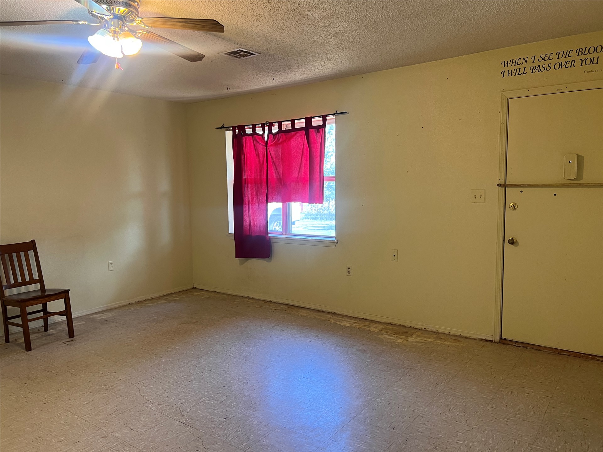 305 Bois D'arc Avenue Kiowa OK 74553
