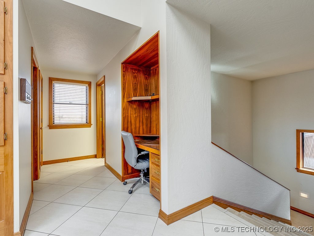 100 E Kings Ada OK 74820