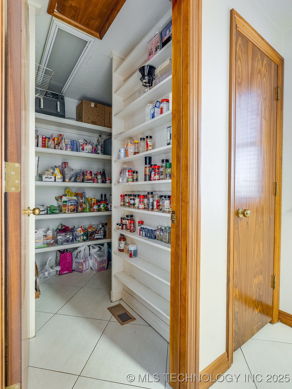 100 E Kings Ada OK 74820