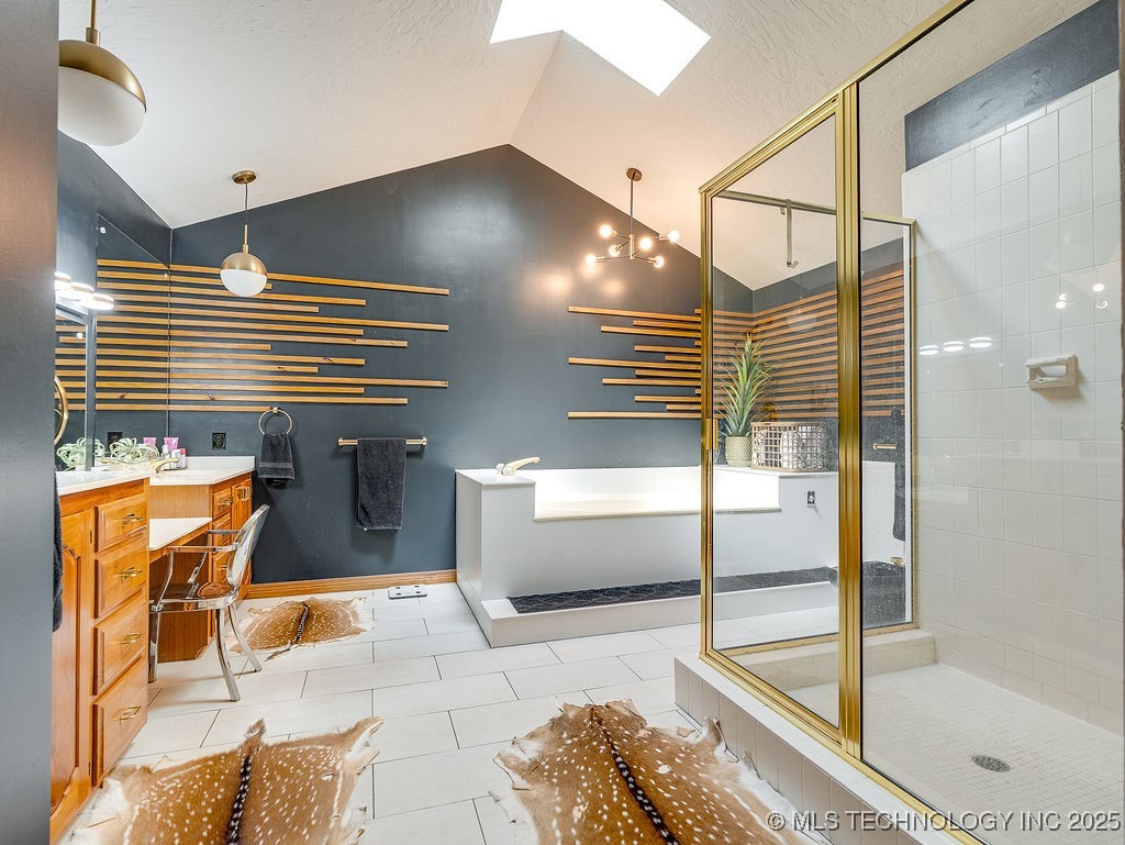 100 E Kings Ada OK 74820