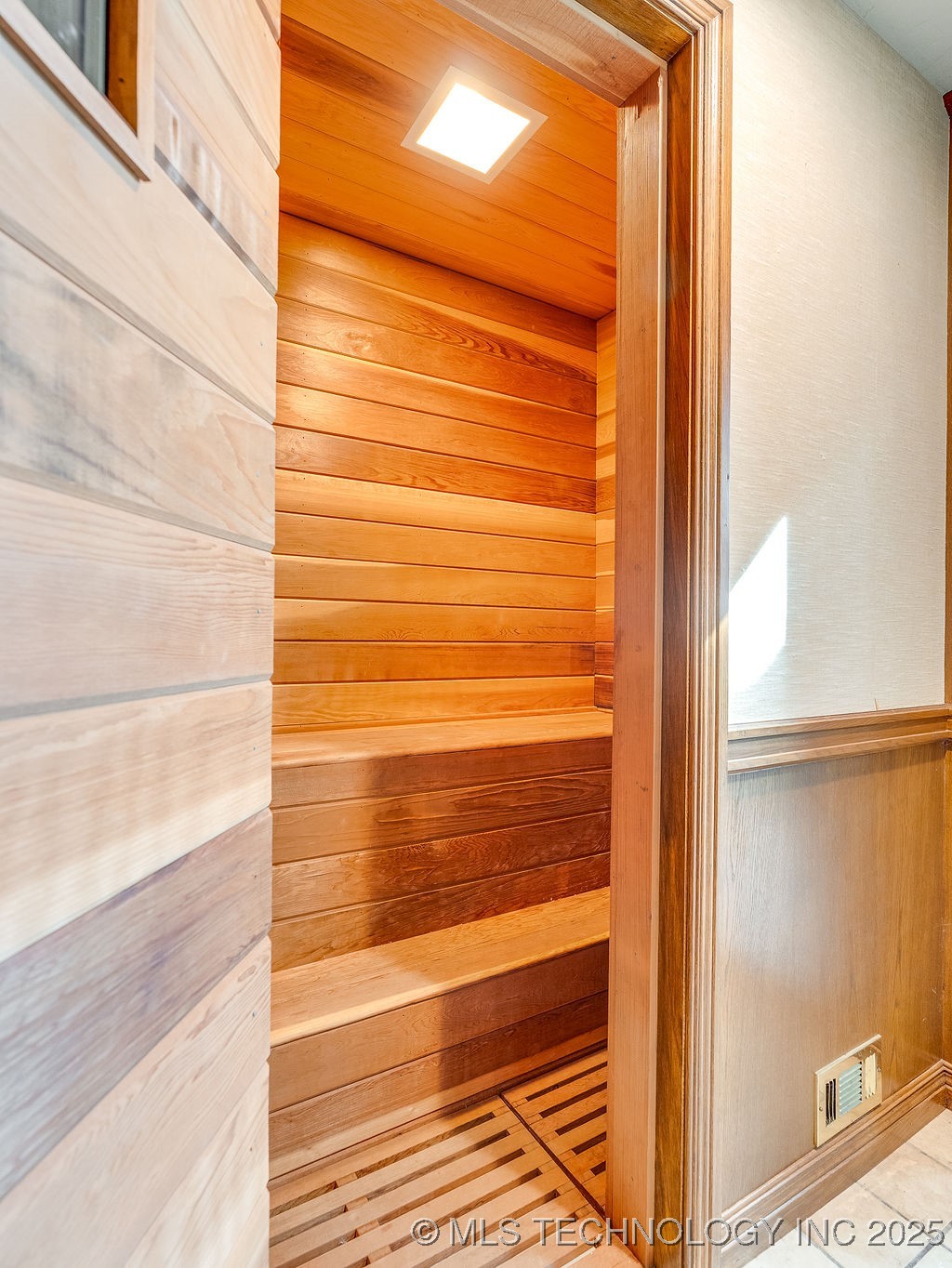 100 E Kings Ada OK 74820