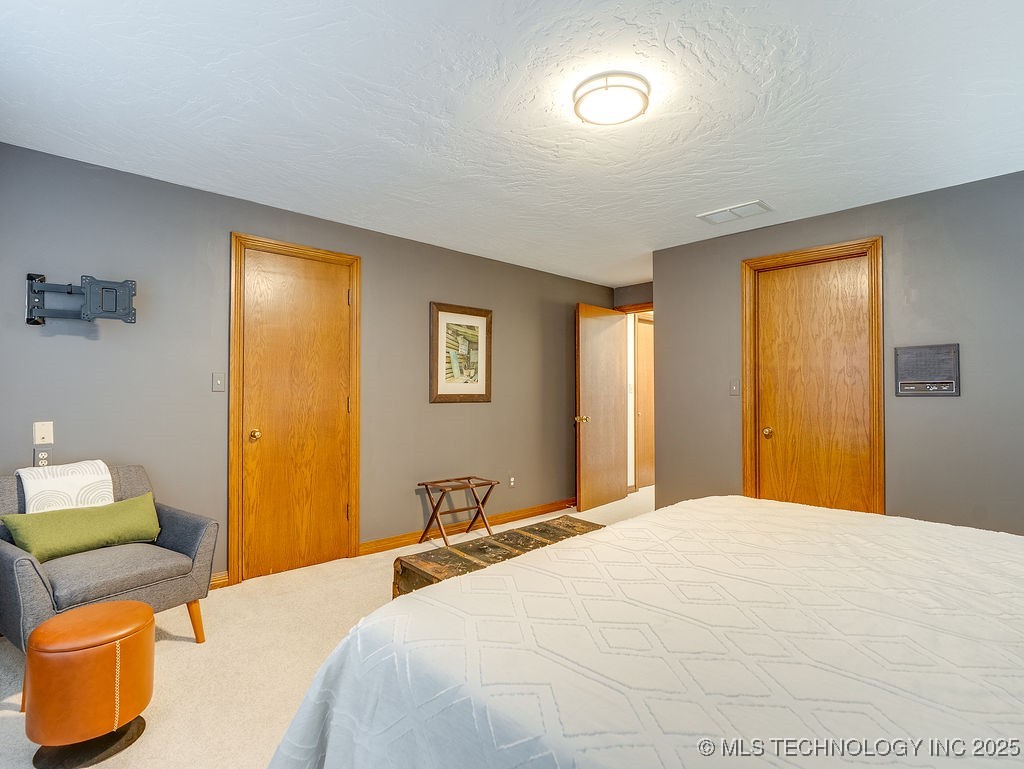 100 E Kings Ada OK 74820