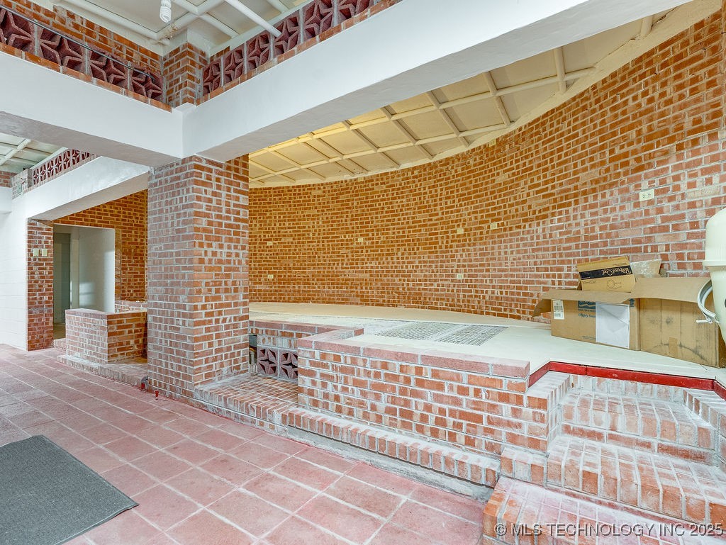 100 E Kings Ada OK 74820