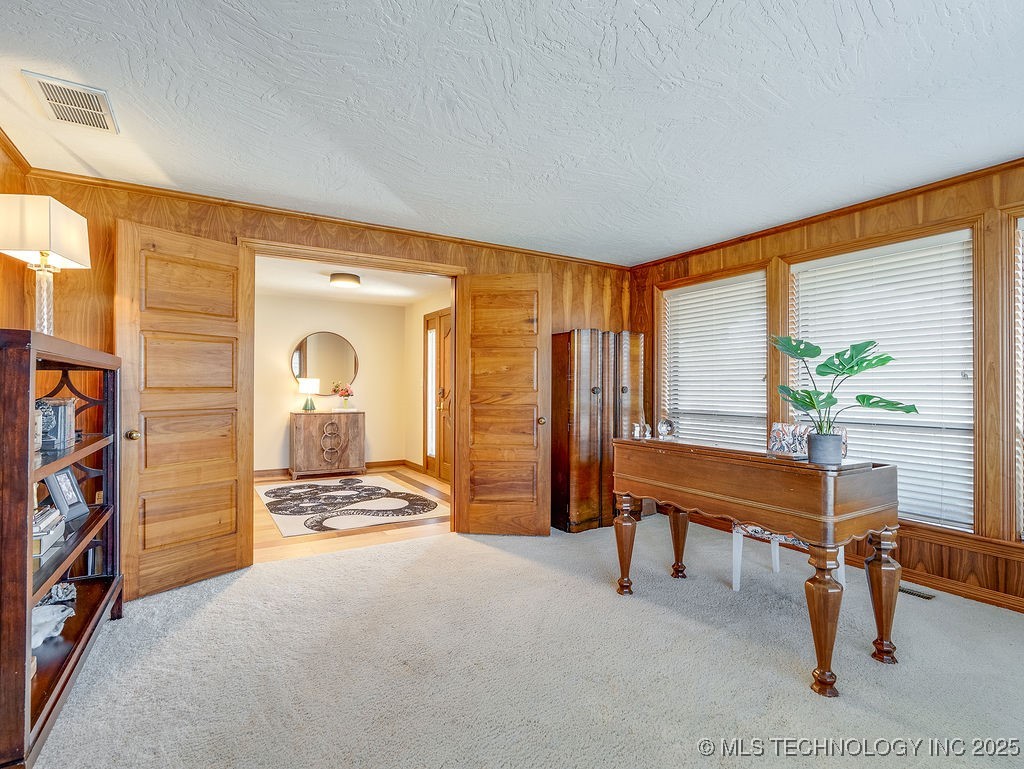 100 E Kings Ada OK 74820