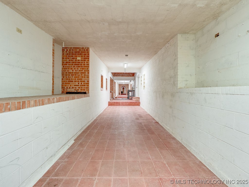 100 E Kings Ada OK 74820