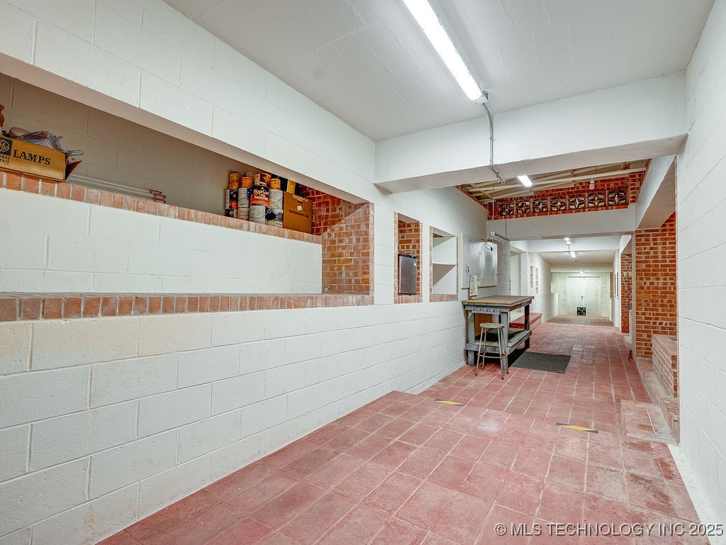 100 E Kings Ada OK 74820