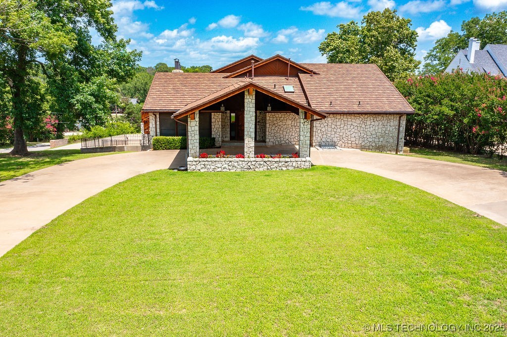 100 E Kings Ada OK 74820