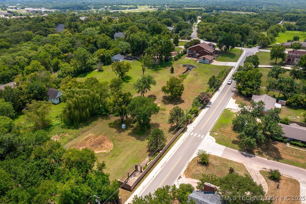 100 E Kings Ada OK 74820