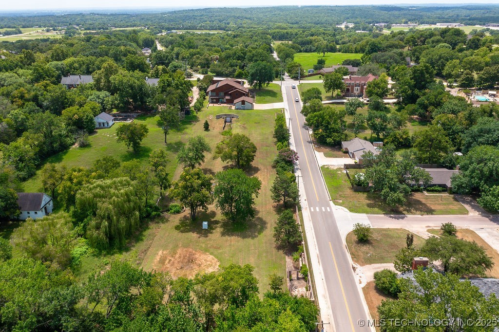 100 E Kings Ada OK 74820