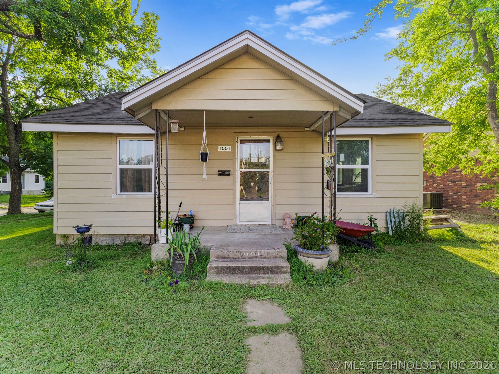 1001 N Choctaw Street Dewey OK 74029