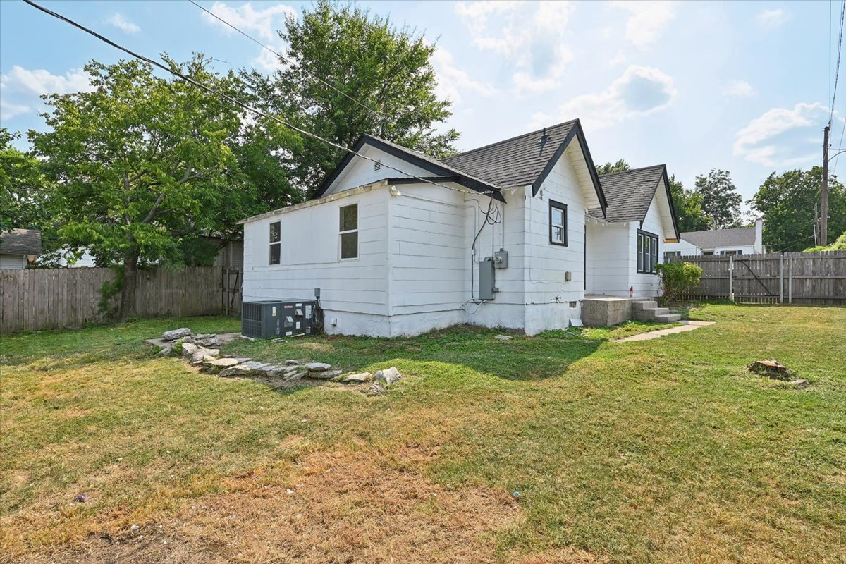103 S Knoxville Avenue Tulsa OK 74112