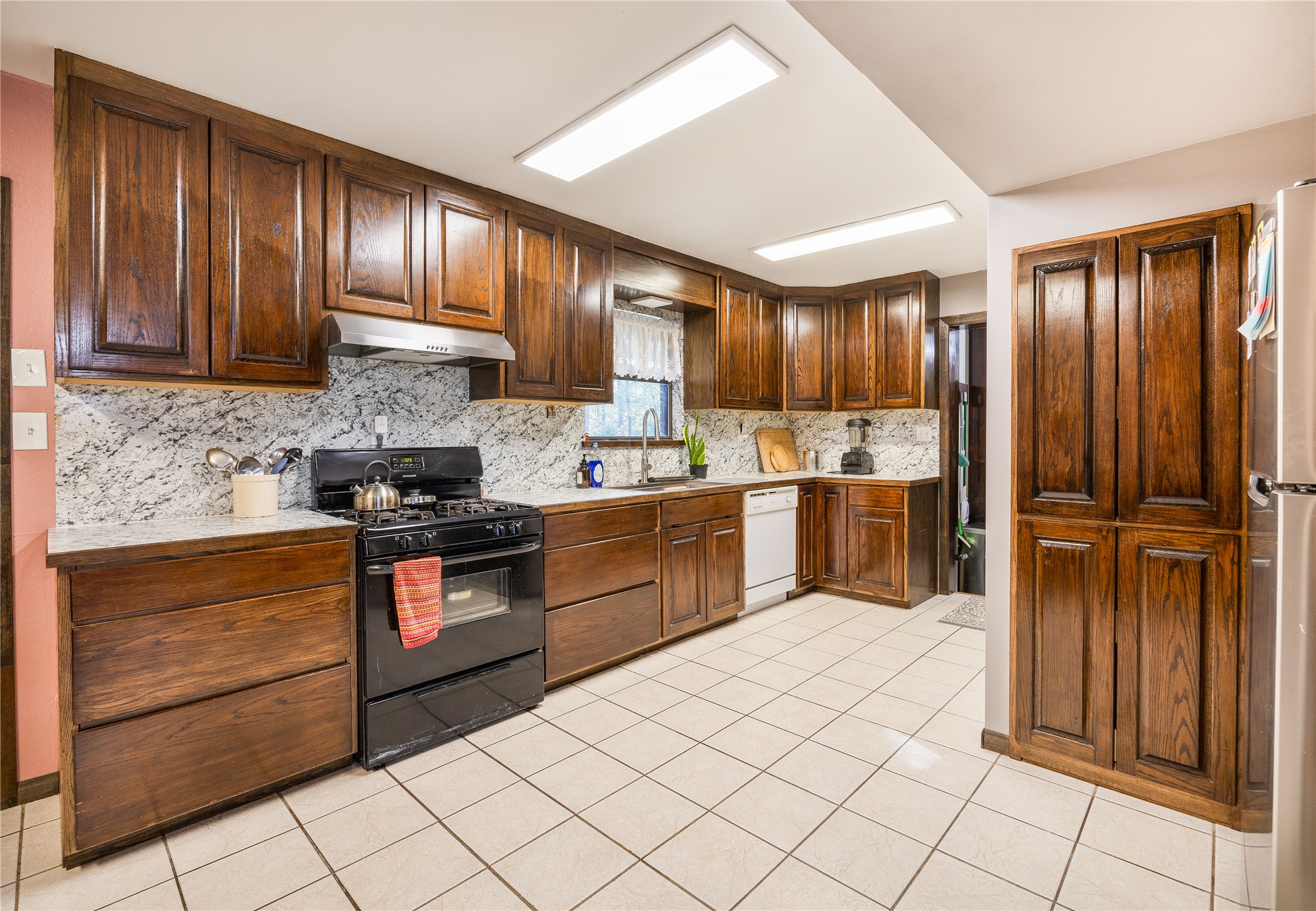 434902 E 1955 Lane Fort Towson OK 74735