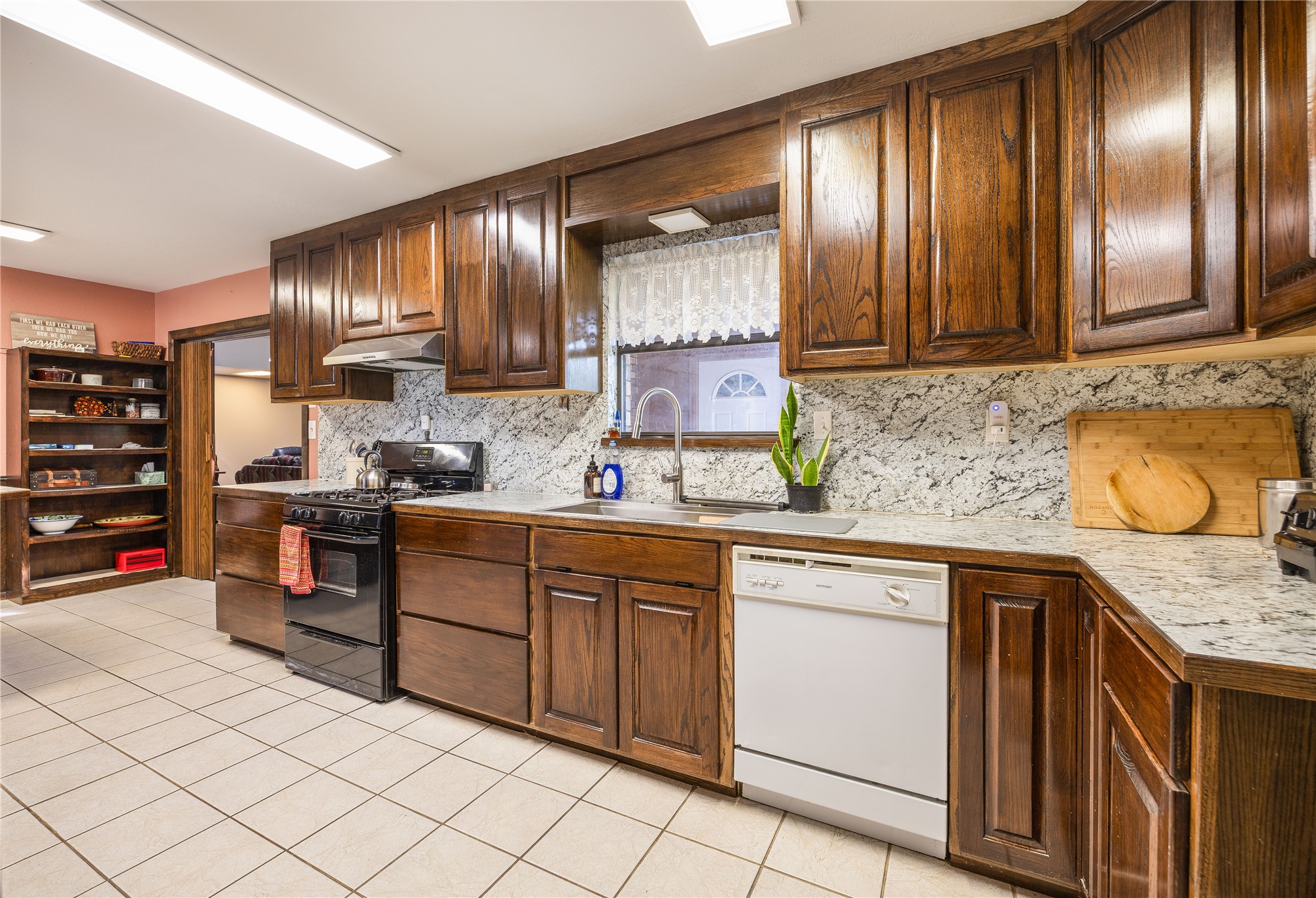 434902 E 1955 Lane Fort Towson OK 74735