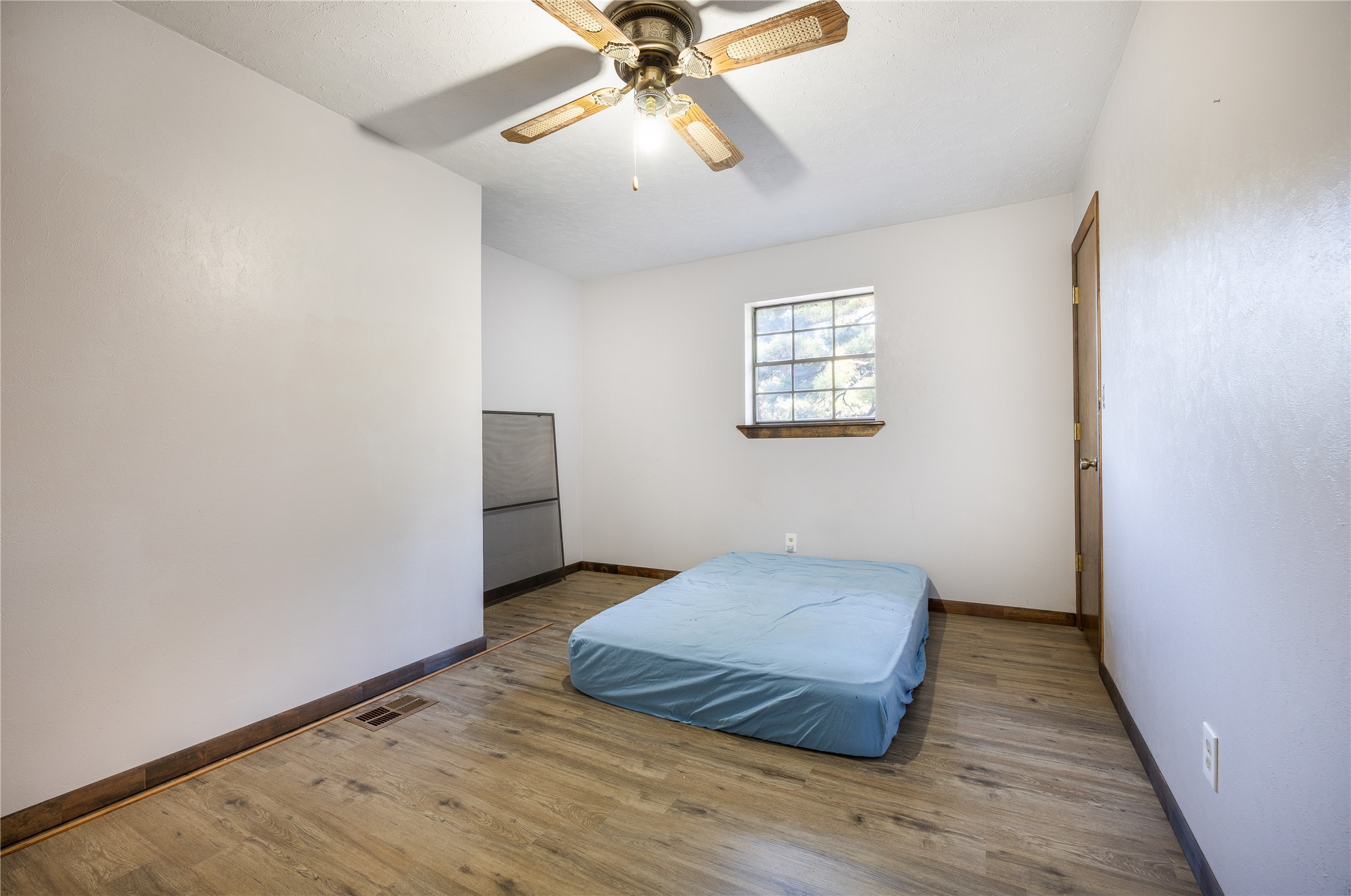 434902 E 1955 Lane Fort Towson OK 74735