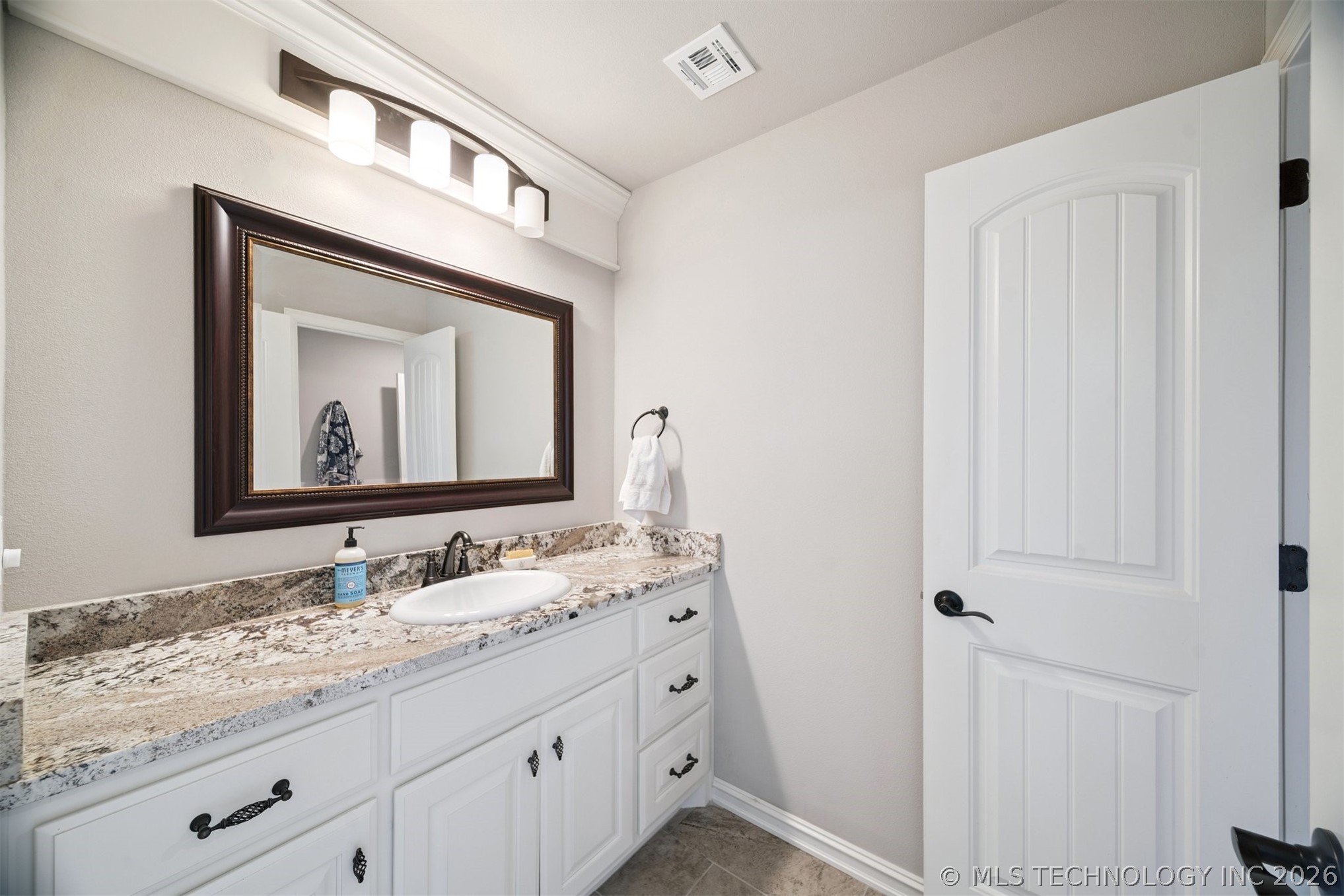8308 N 152nd Eastavenue Owasso OK 74055