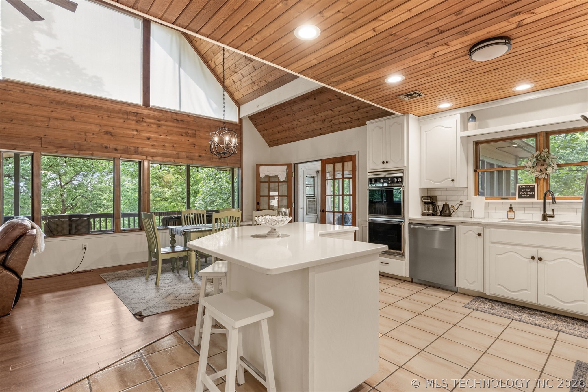 4332 W Roadrunner Hulbert OK 74441