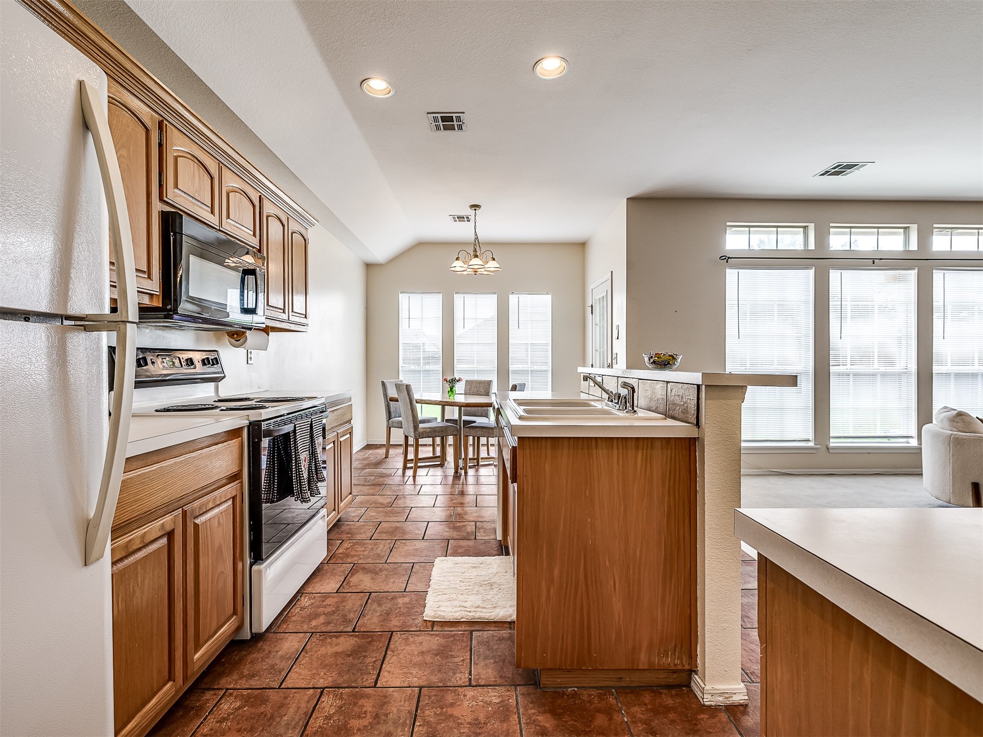 8406 S 111th Avenue E Tulsa OK 74133