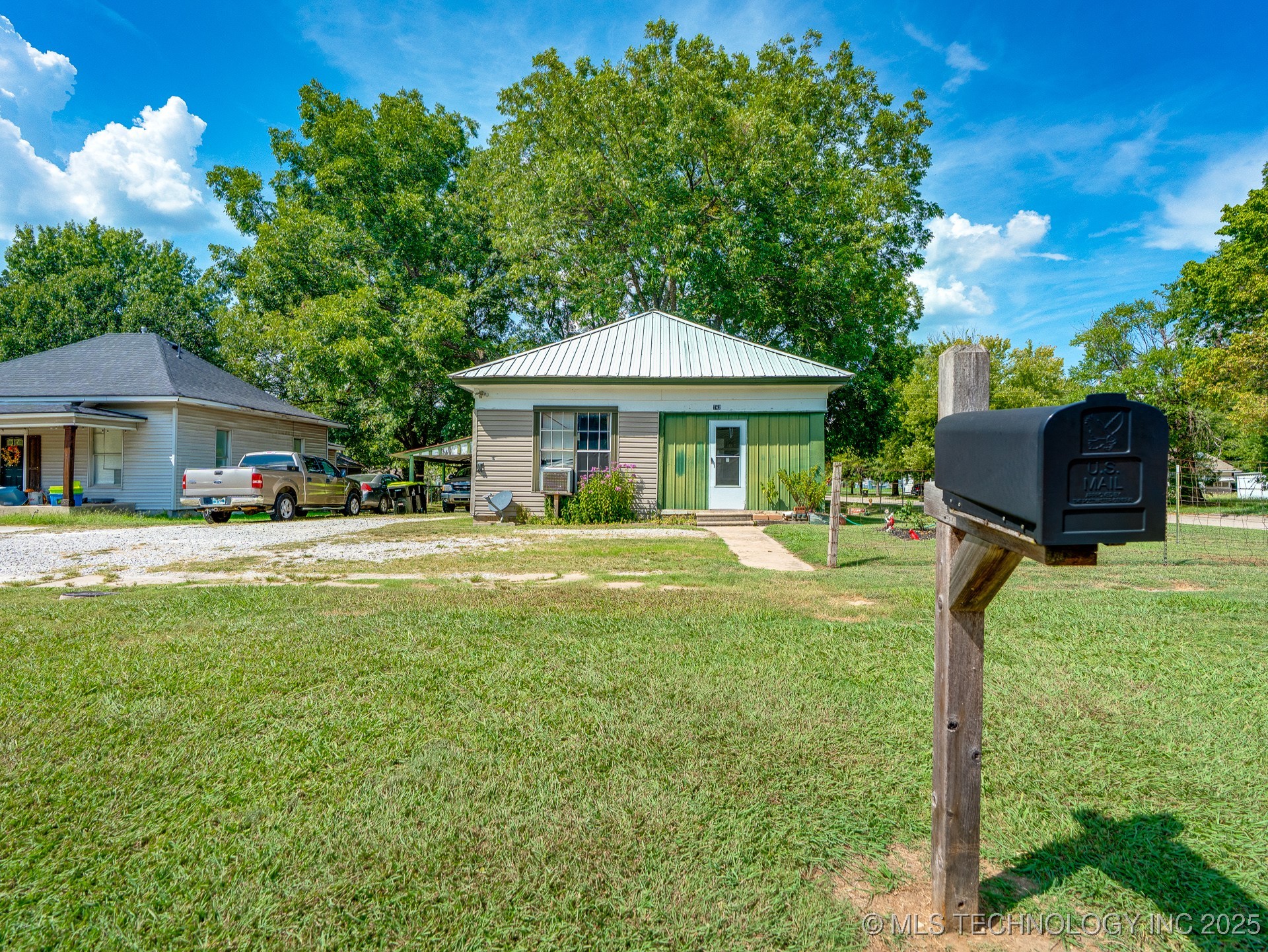 742 E 8th Ada OK 74820