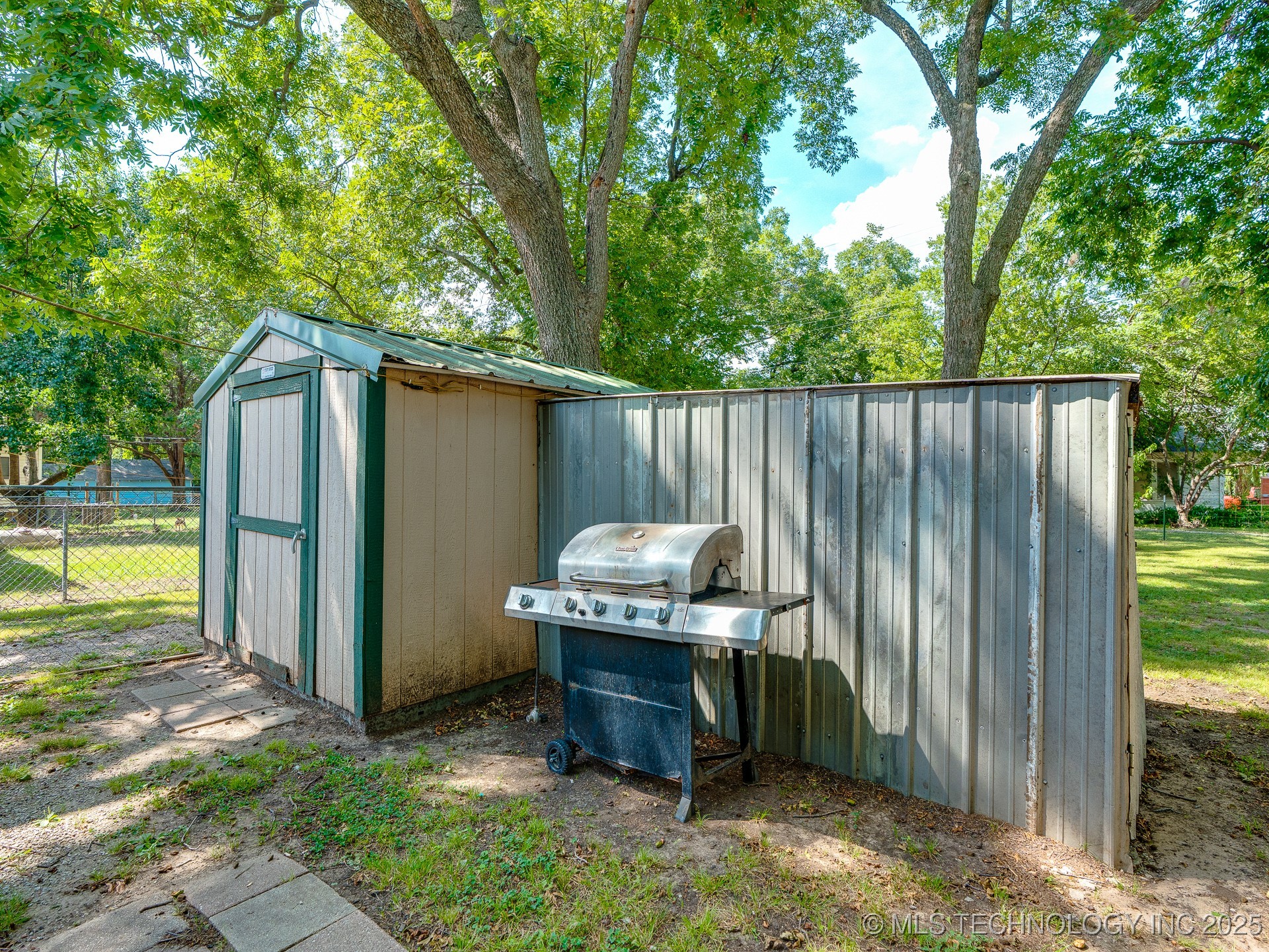 742 E 8th Ada OK 74820