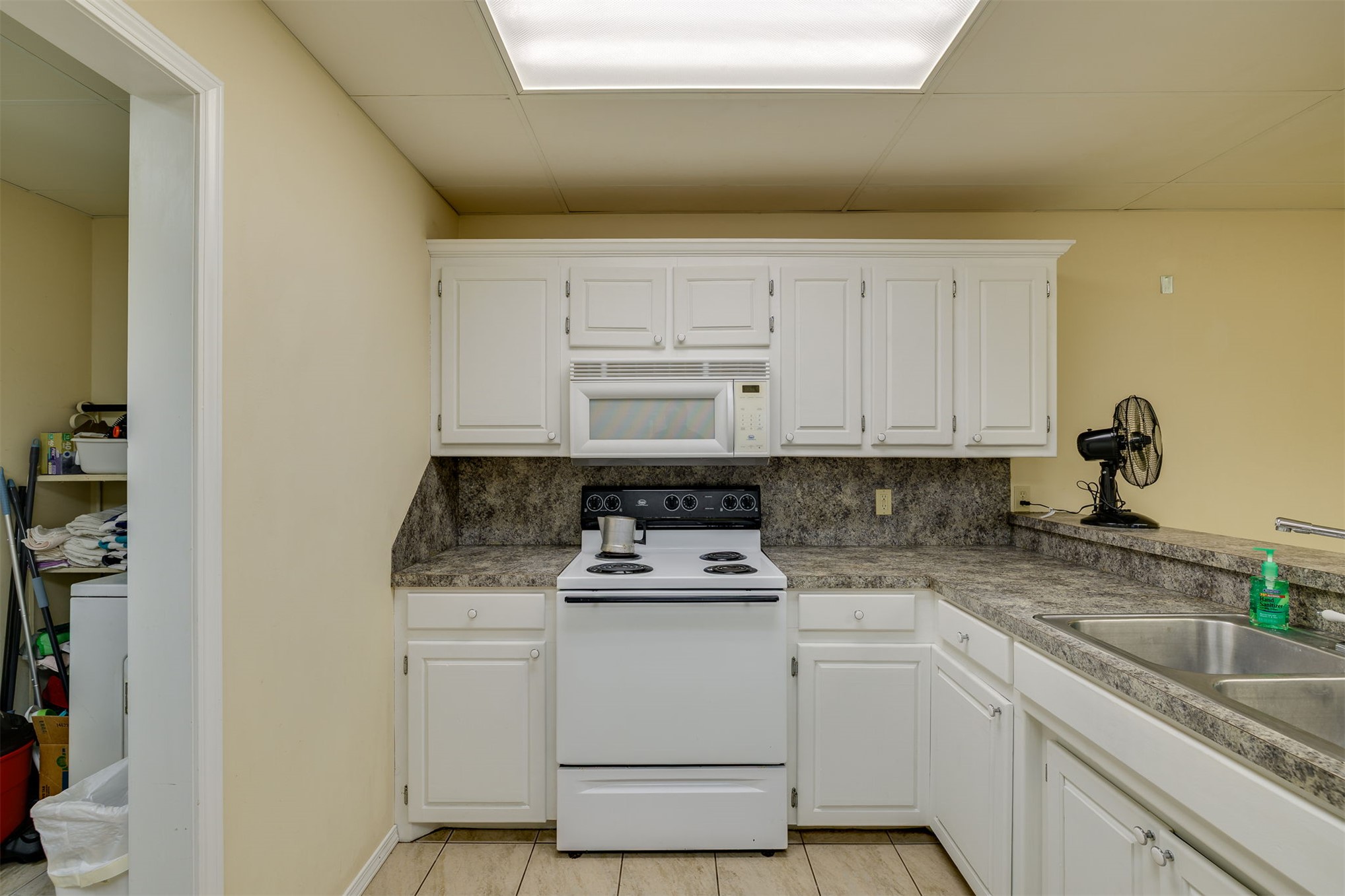 25080 Turkey Pen Hollow Road Henryetta OK 74437