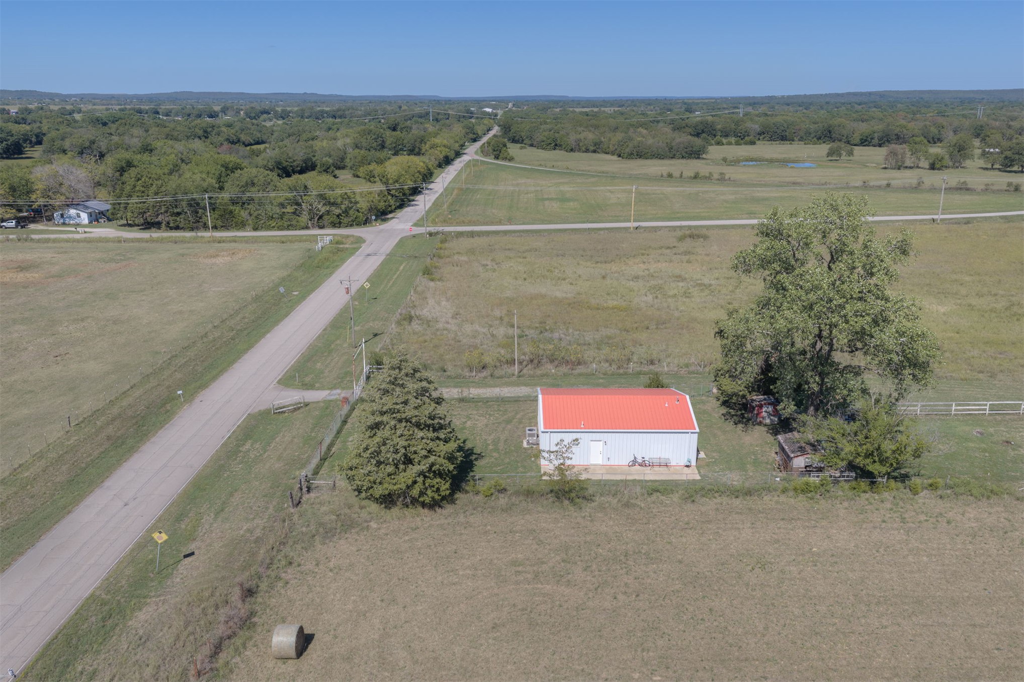 25080 Turkey Pen Hollow Road Henryetta OK 74437