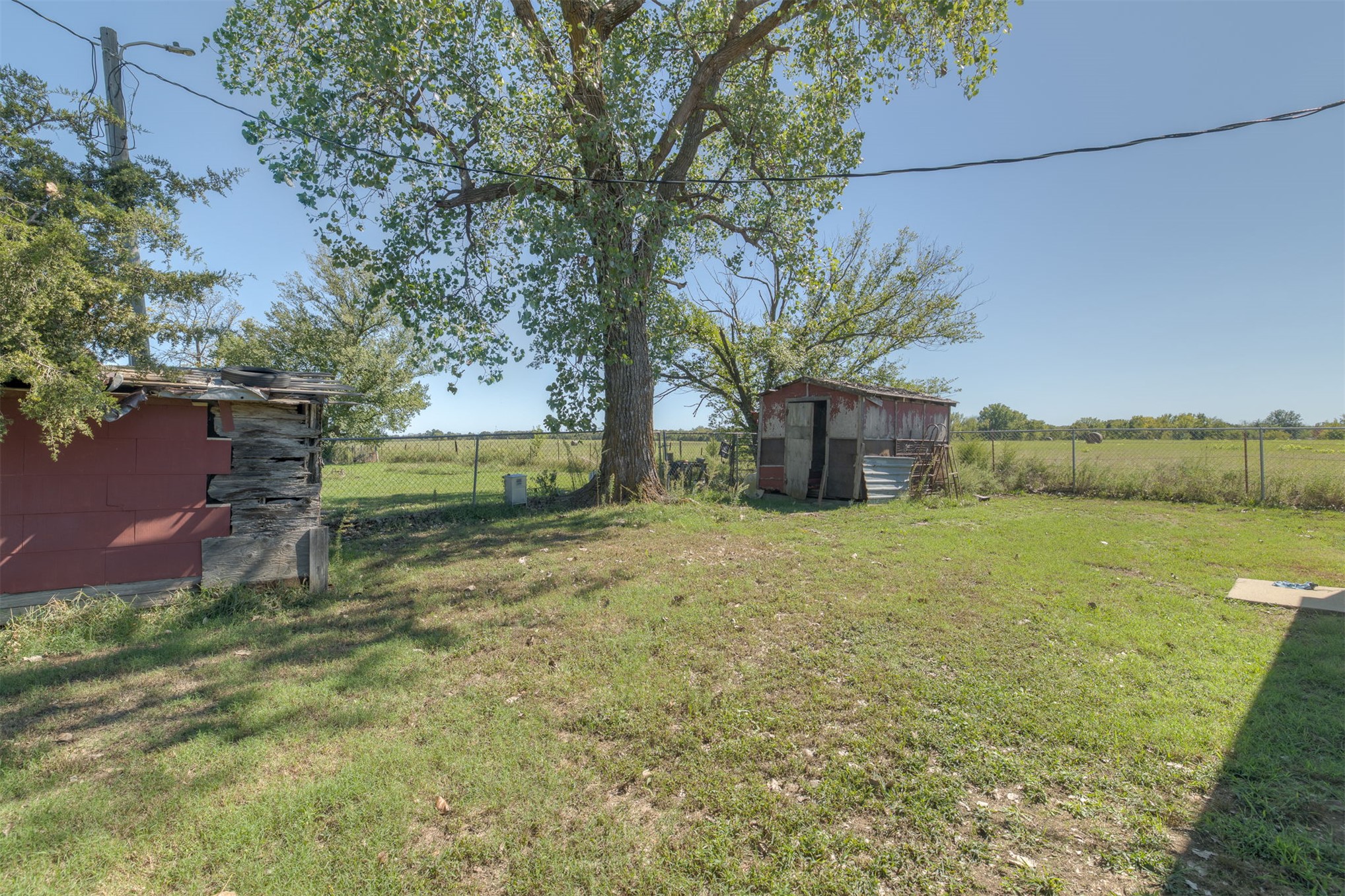 25080 Turkey Pen Hollow Road Henryetta OK 74437