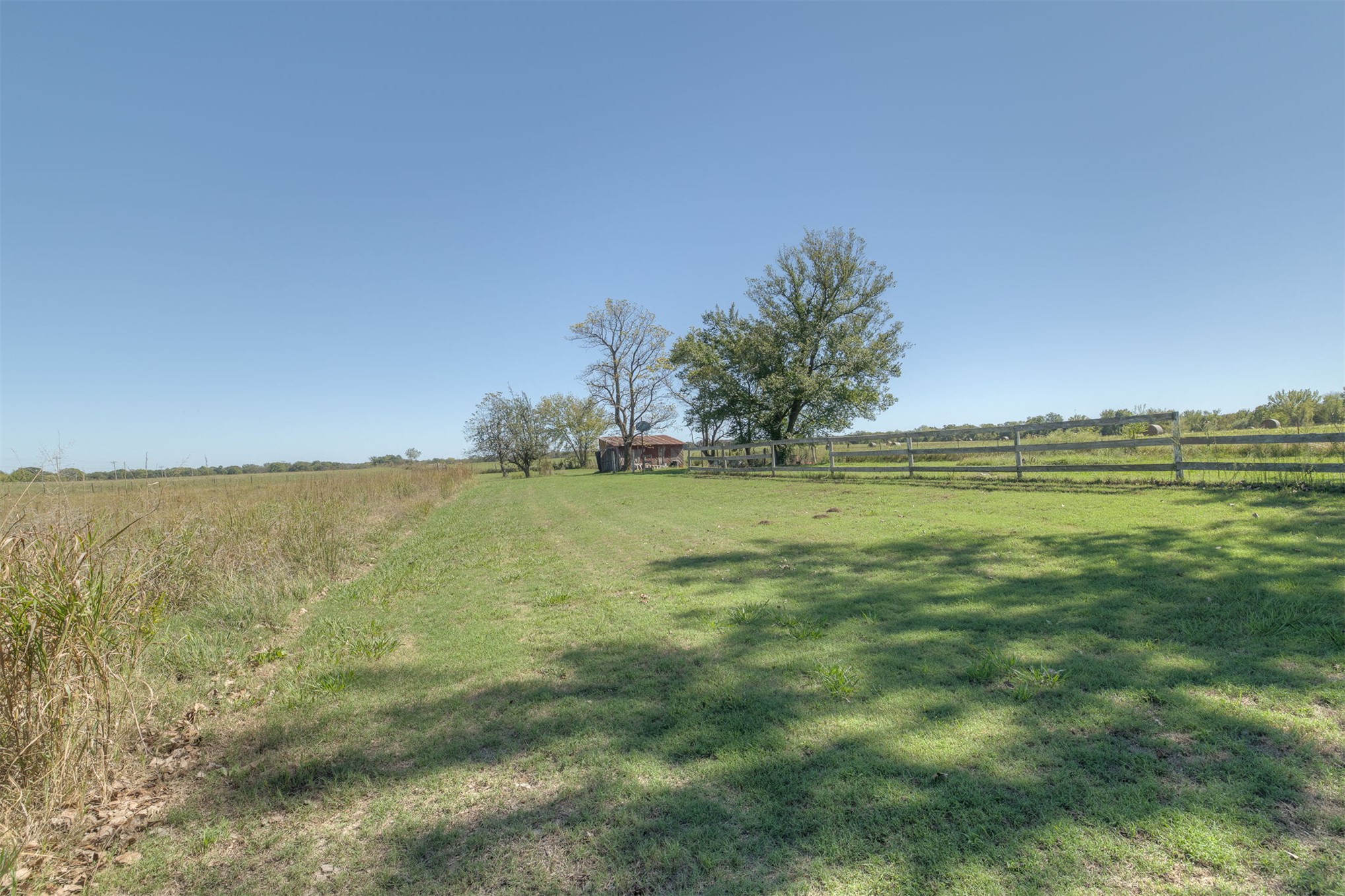 25080 Turkey Pen Hollow Road Henryetta OK 74437