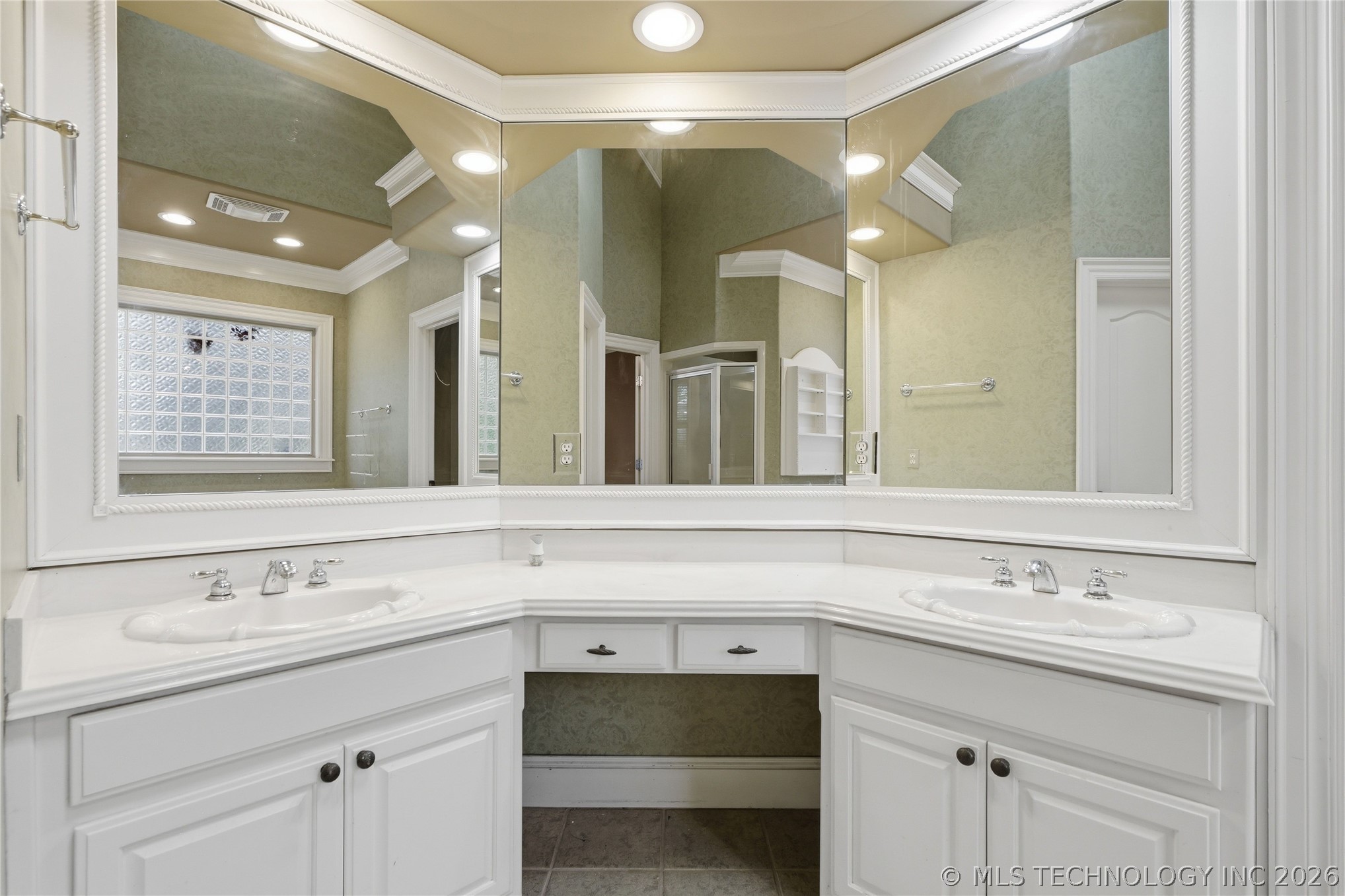 309 E Imperial Street Broken Arrow OK 74011