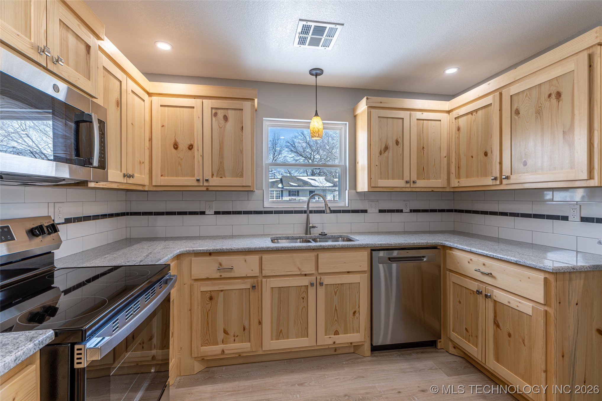 120 E 7th Street Chelsea OK 74016
