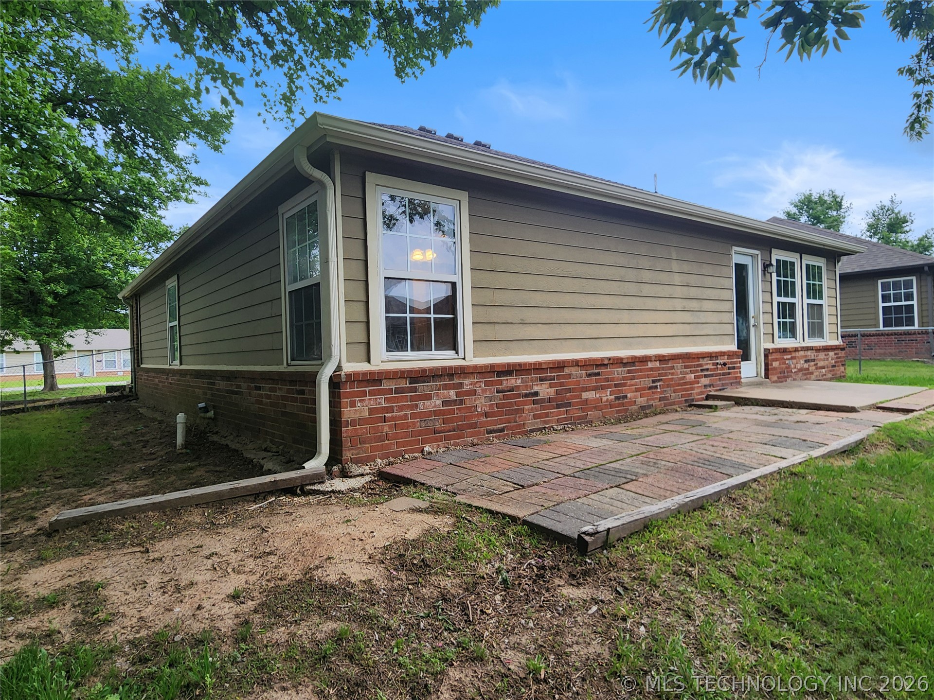 418 N 6th Street Collinsville OK 74021